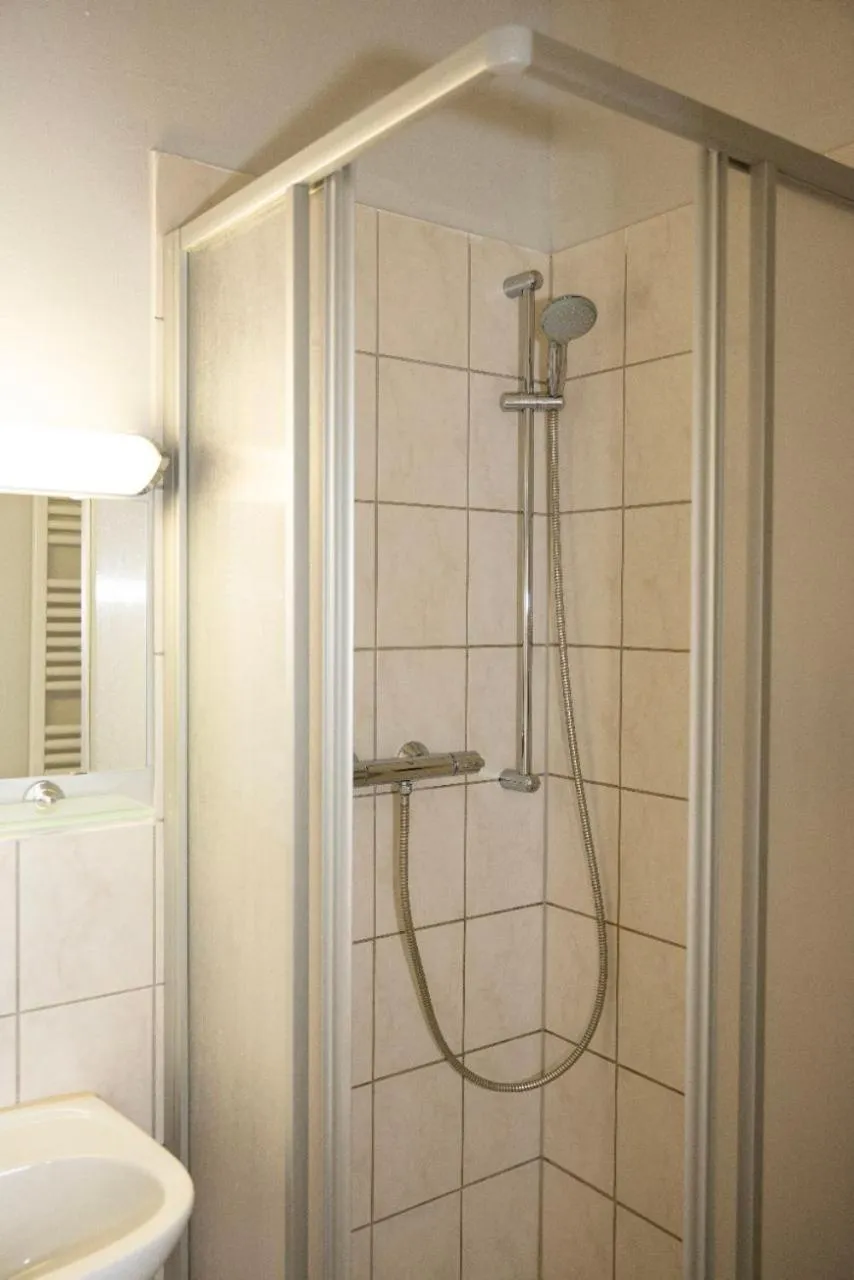 Shower in Twinhof