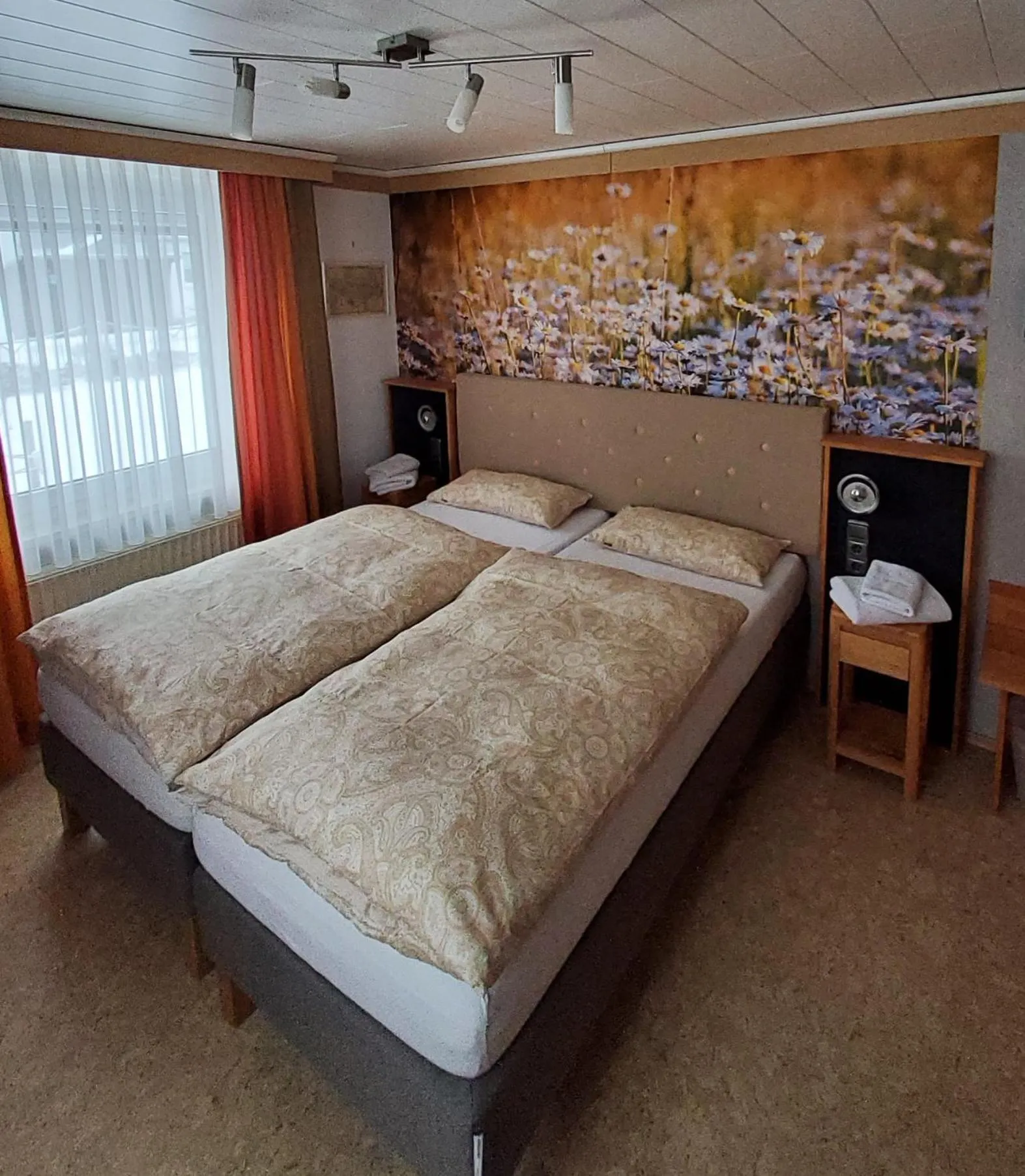 Bedroom, Bed in B & B Gästehaus Schmidt