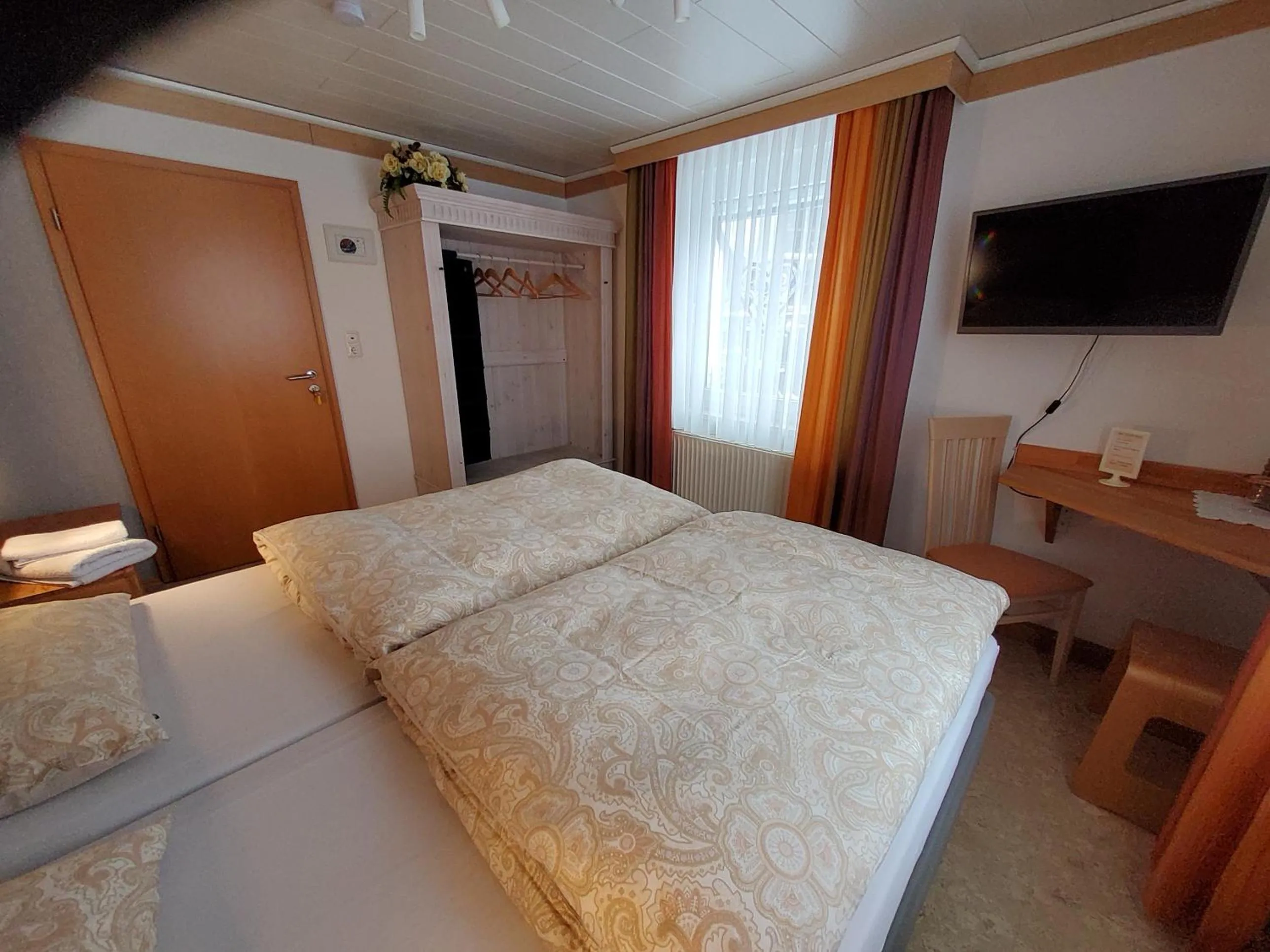 Bed in B & B Gästehaus Schmidt