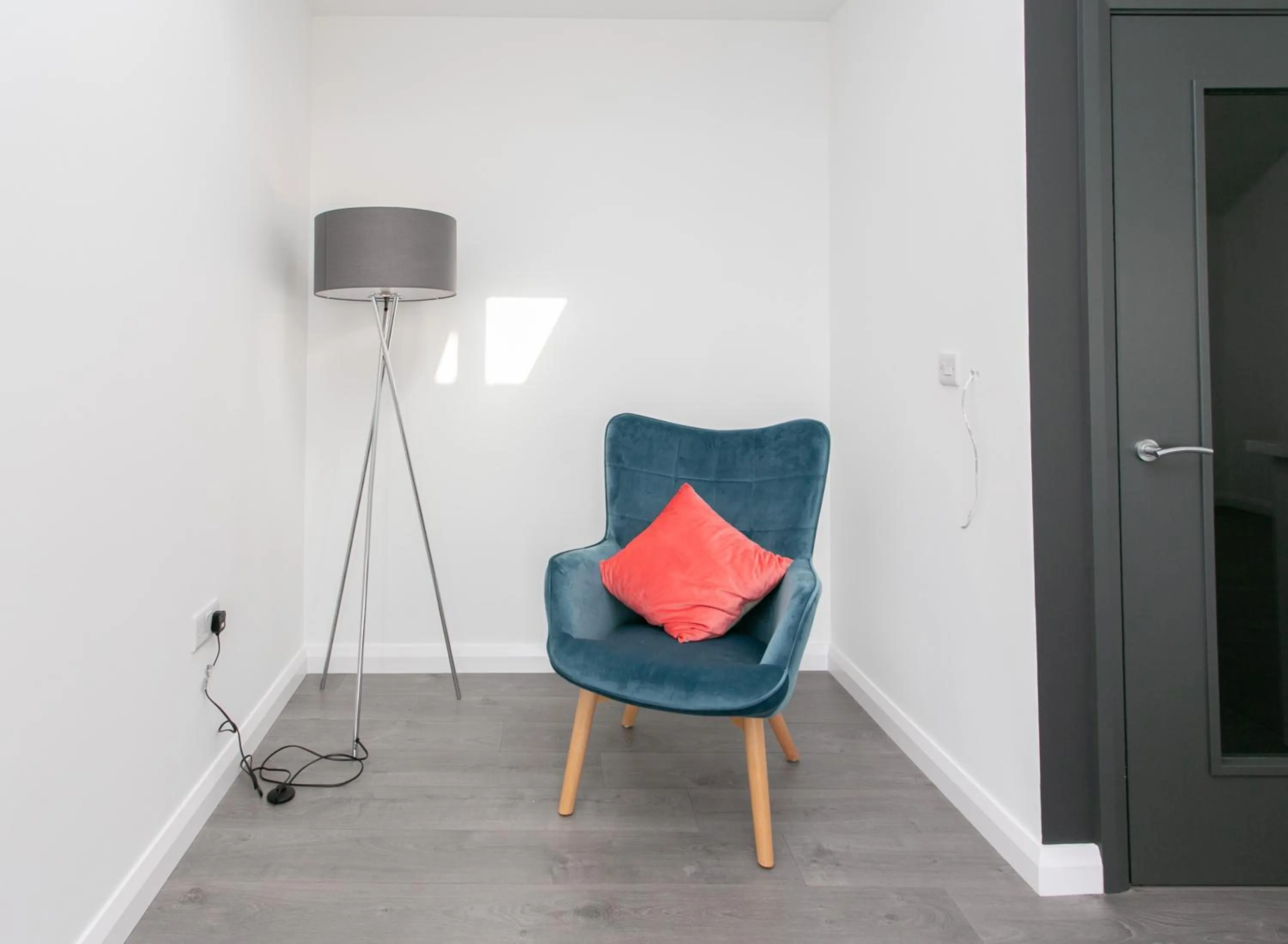 Living room in 107 Eglinton Street
