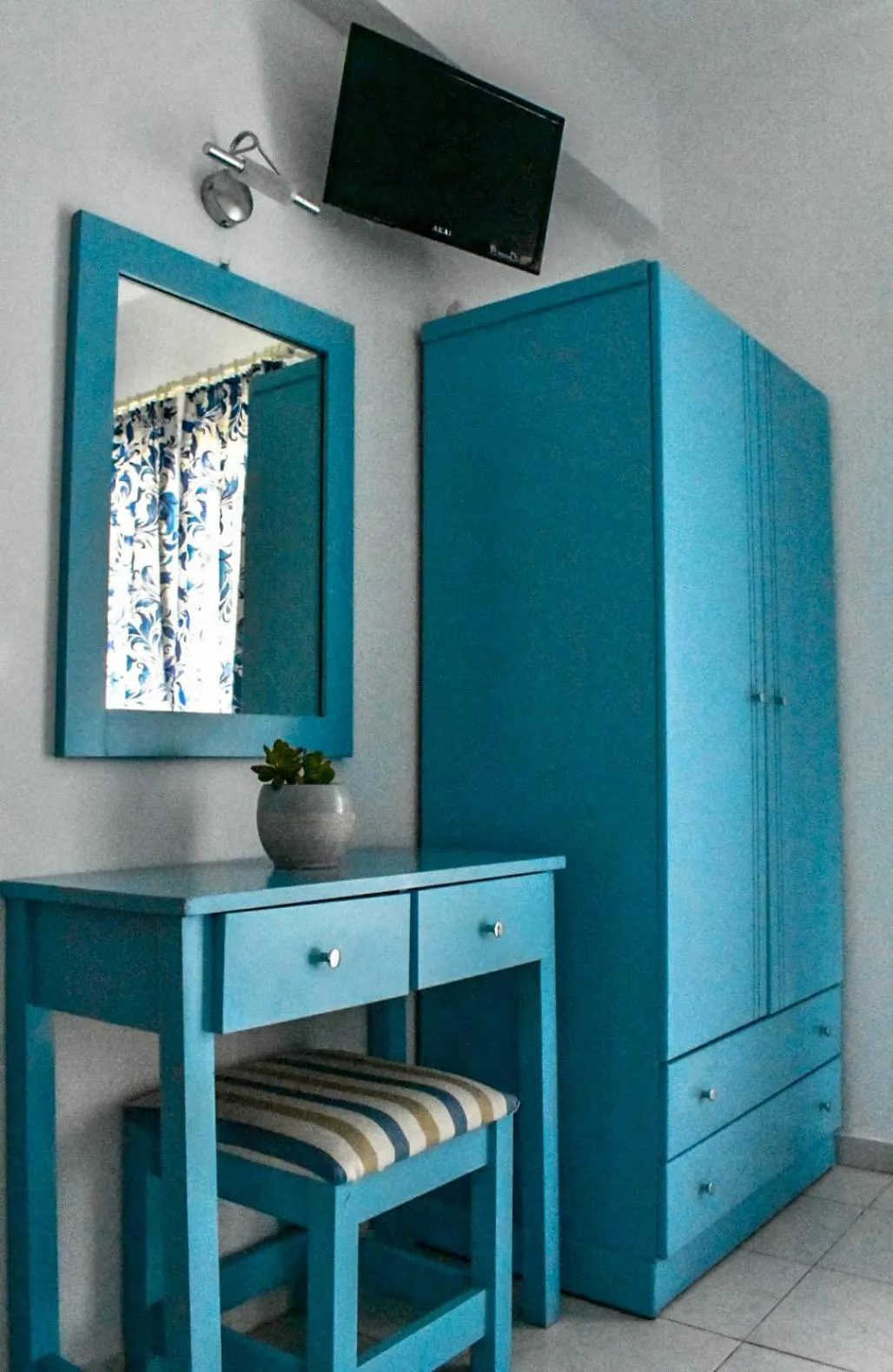 Seating area in Dedalos Studios Naxos