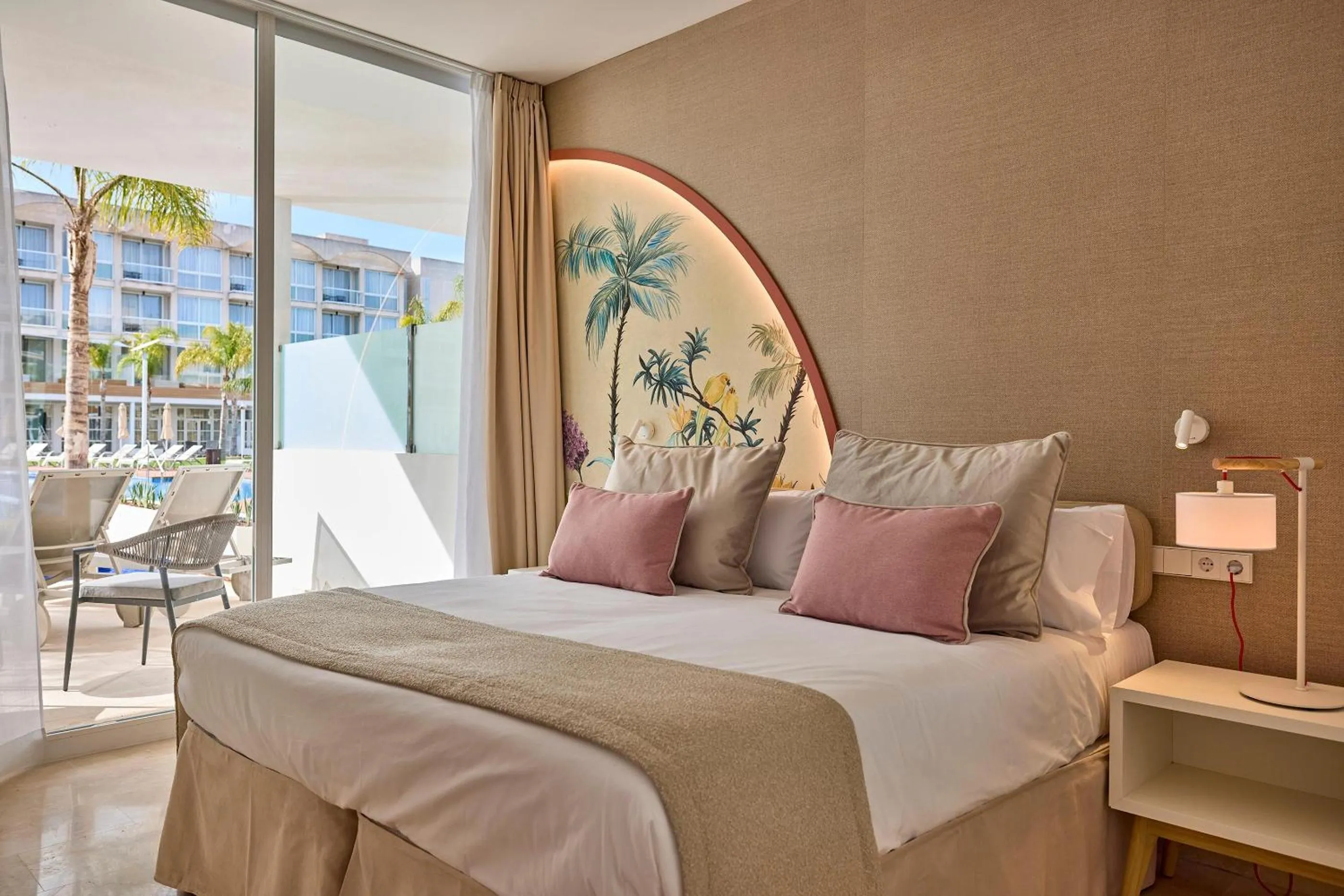 Photo of the whole room, Bed in Zafiro Alzinar Mar Adults Only - Refurbished 2025