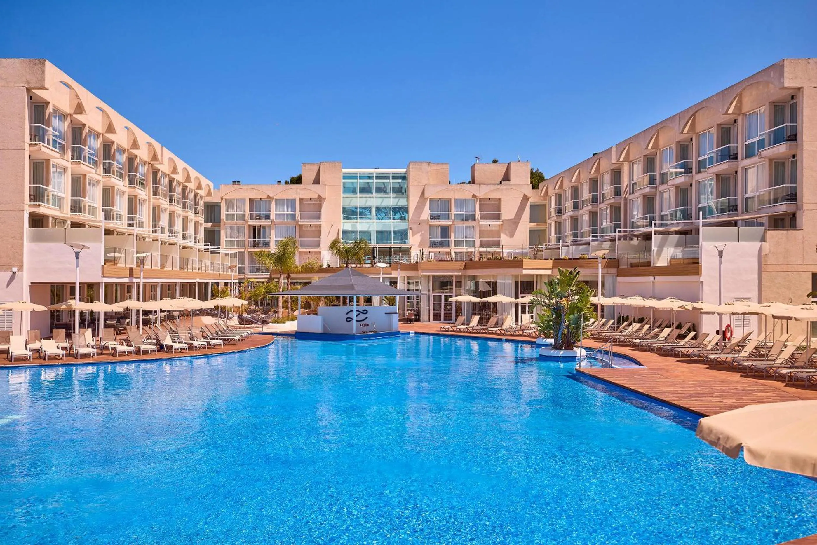 Swimming pool in Zafiro Alzinar Mar Adults Only - Refurbished 2025