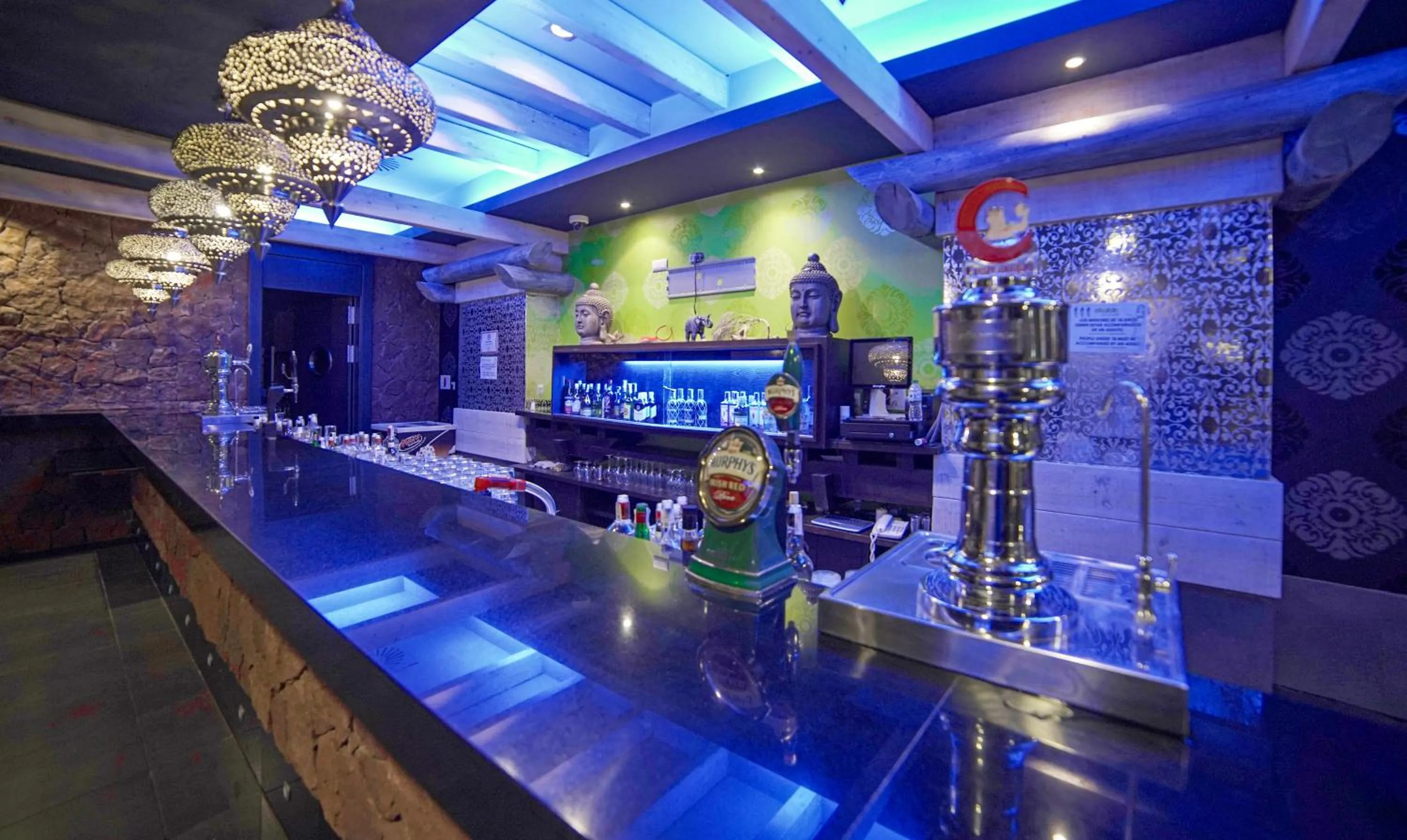 Nightclub / DJ in Holiday World Polynesia