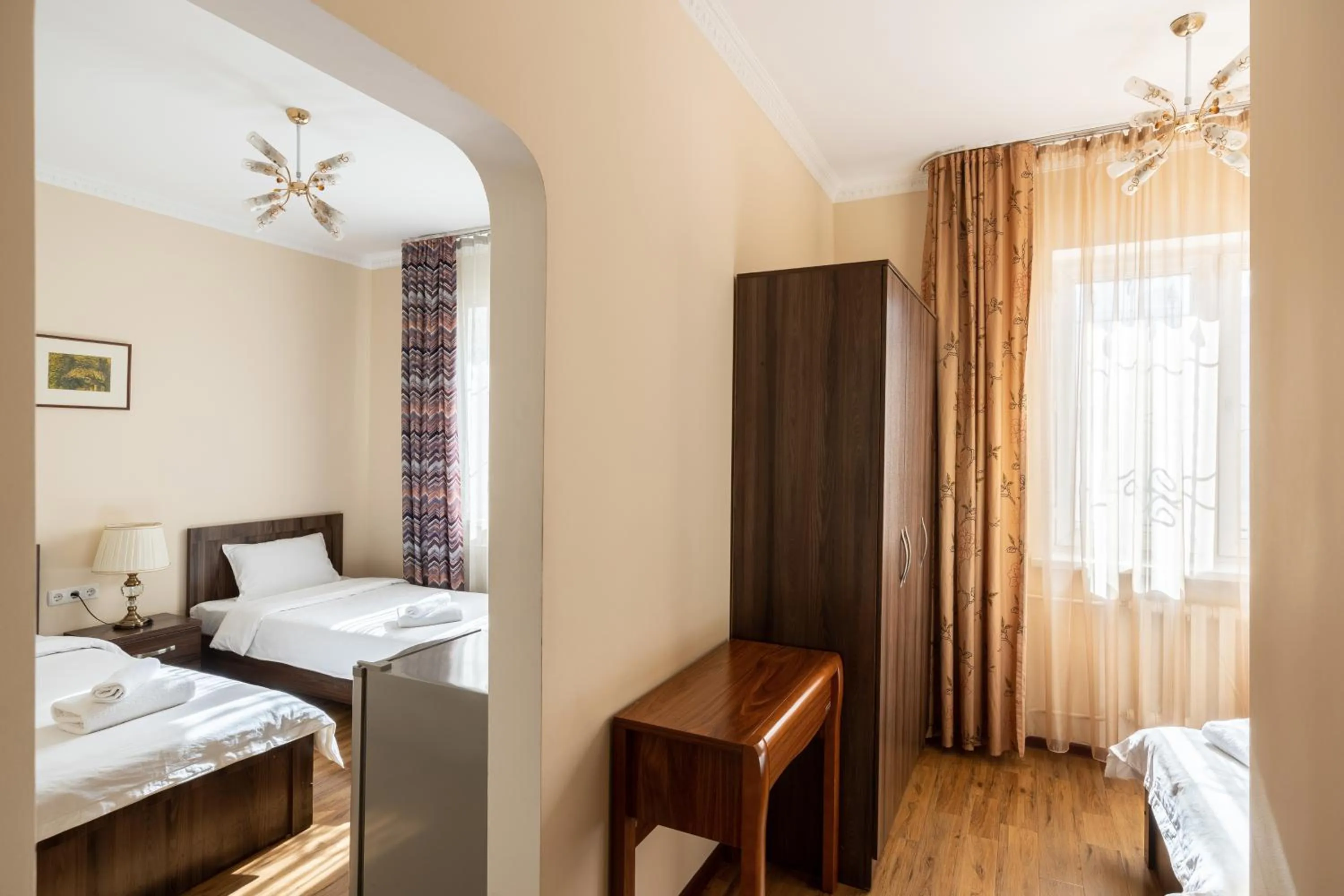 Photo of the whole room in Soluxe Hotel