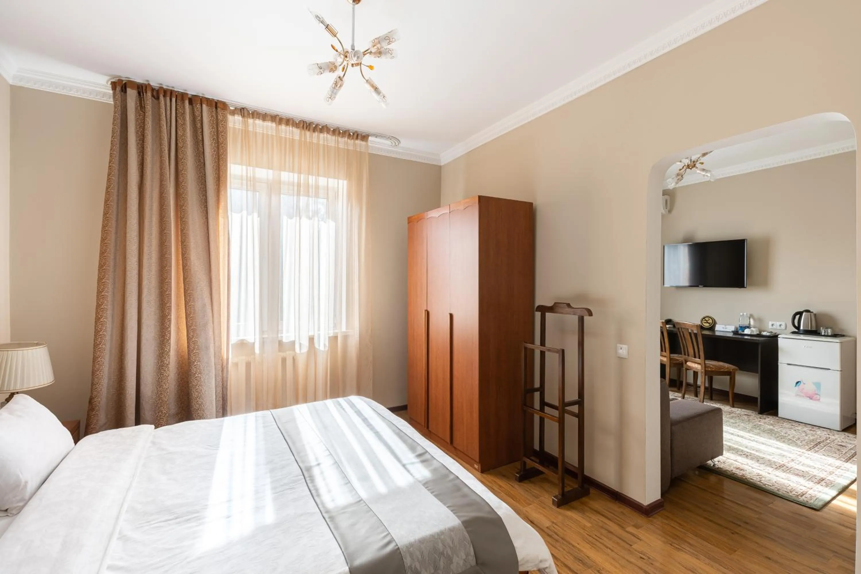 Bedroom in Soluxe Hotel