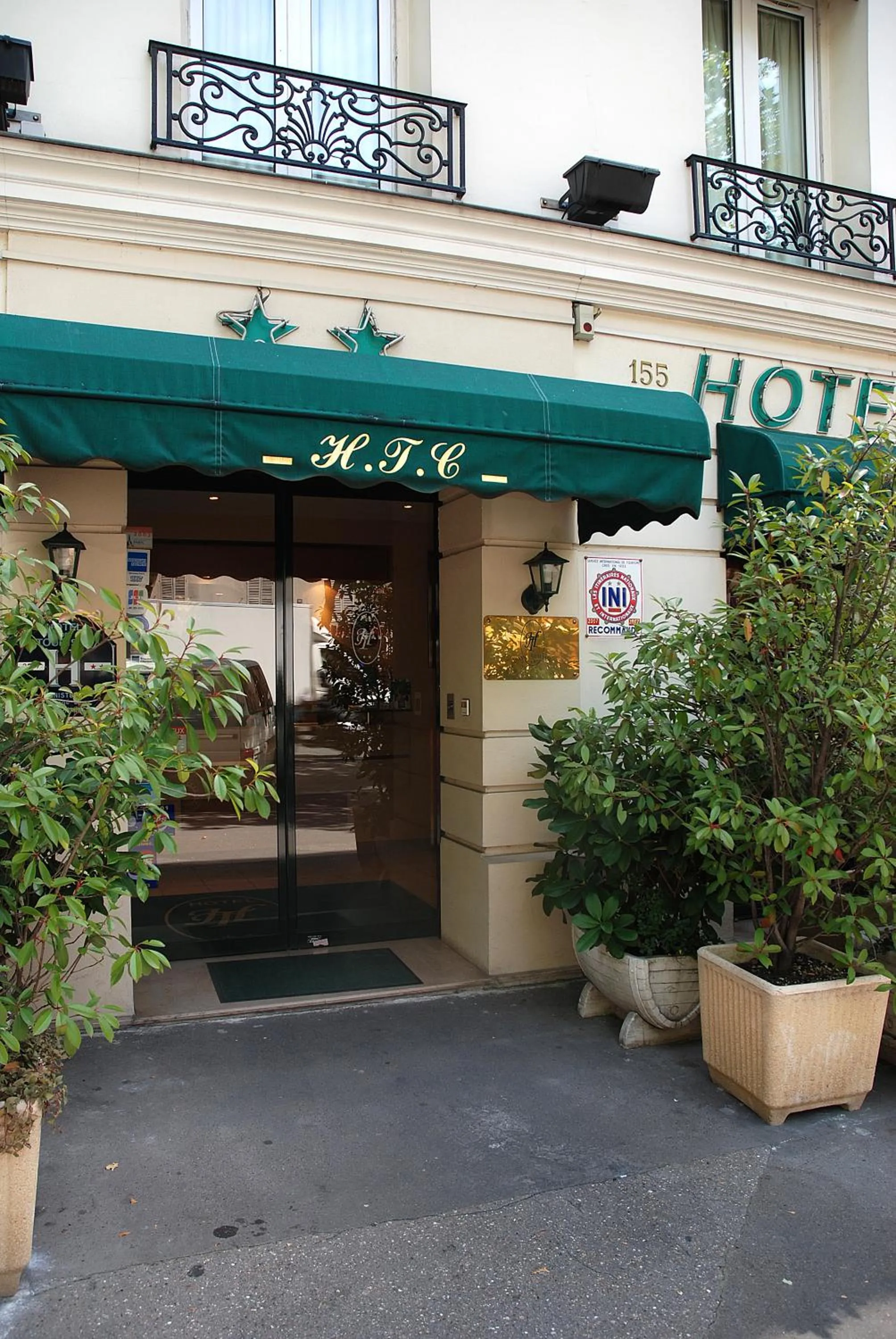 Facade/entrance in Hôtel Transcontinental