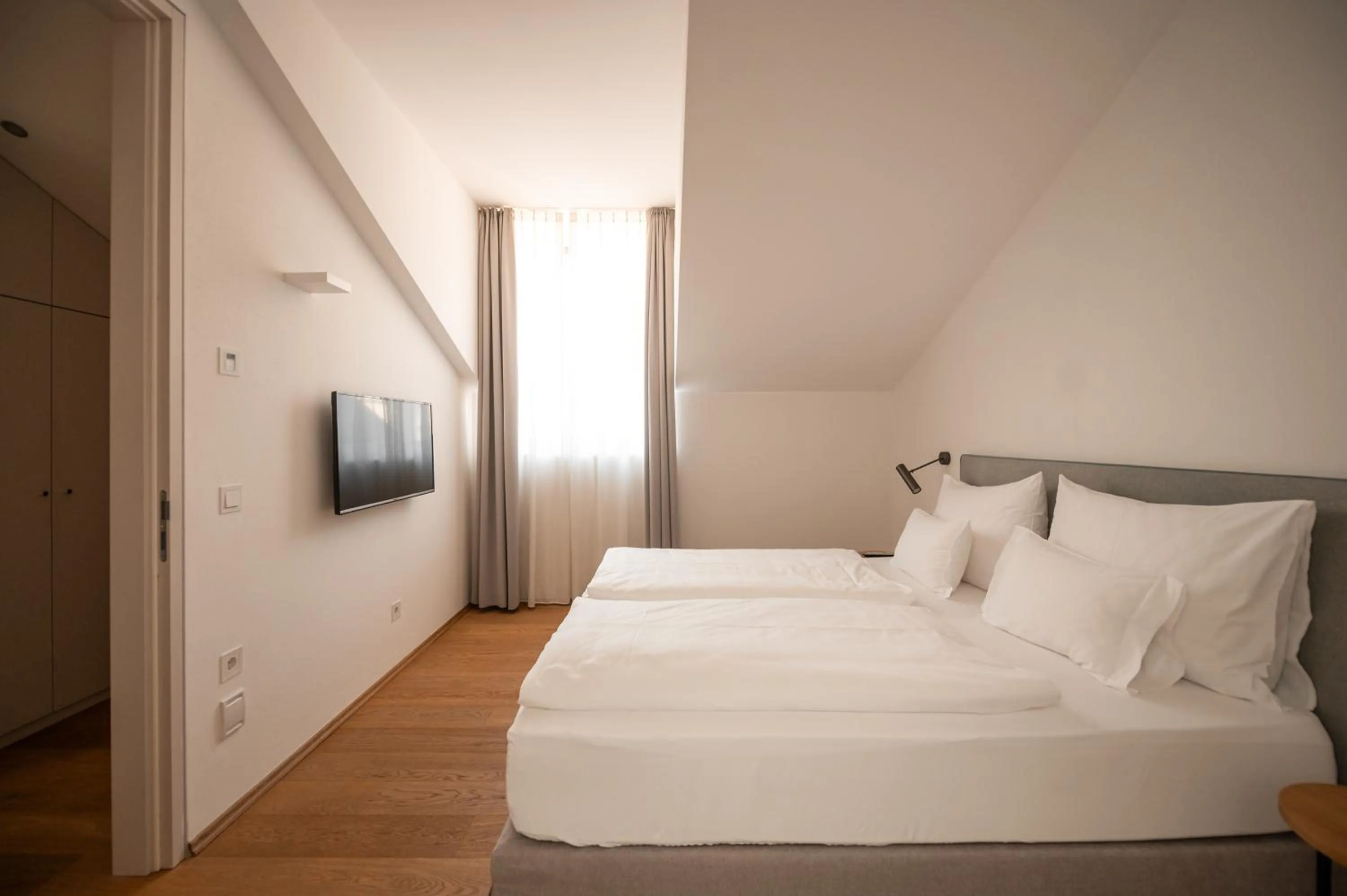 Bedroom, Bed in Kuntino Suites