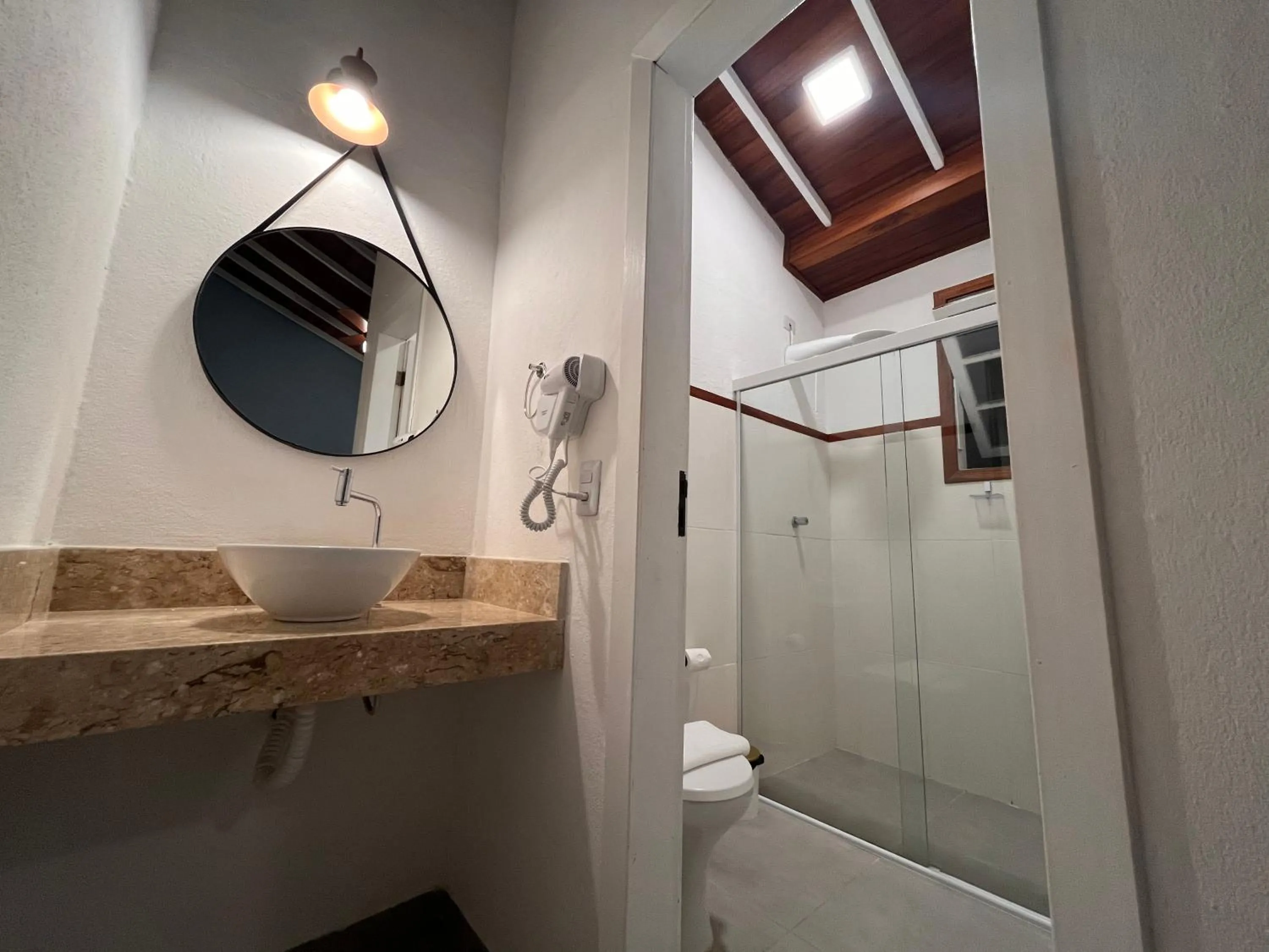 Shower in Pousada Portal de Paraty- COM GERADOR DE ENERGIA