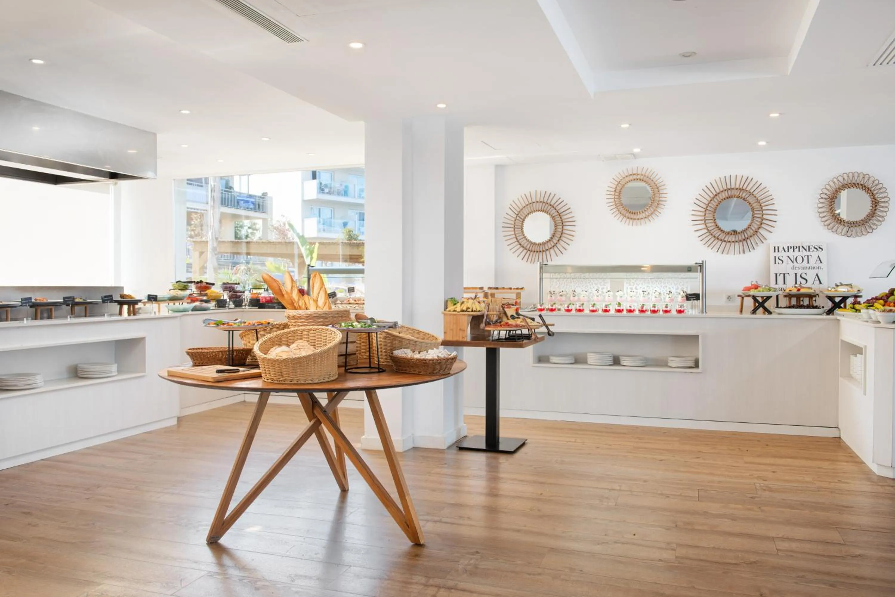 Restaurant/places to eat in Hotel Atolon & Kaafu Beach Club