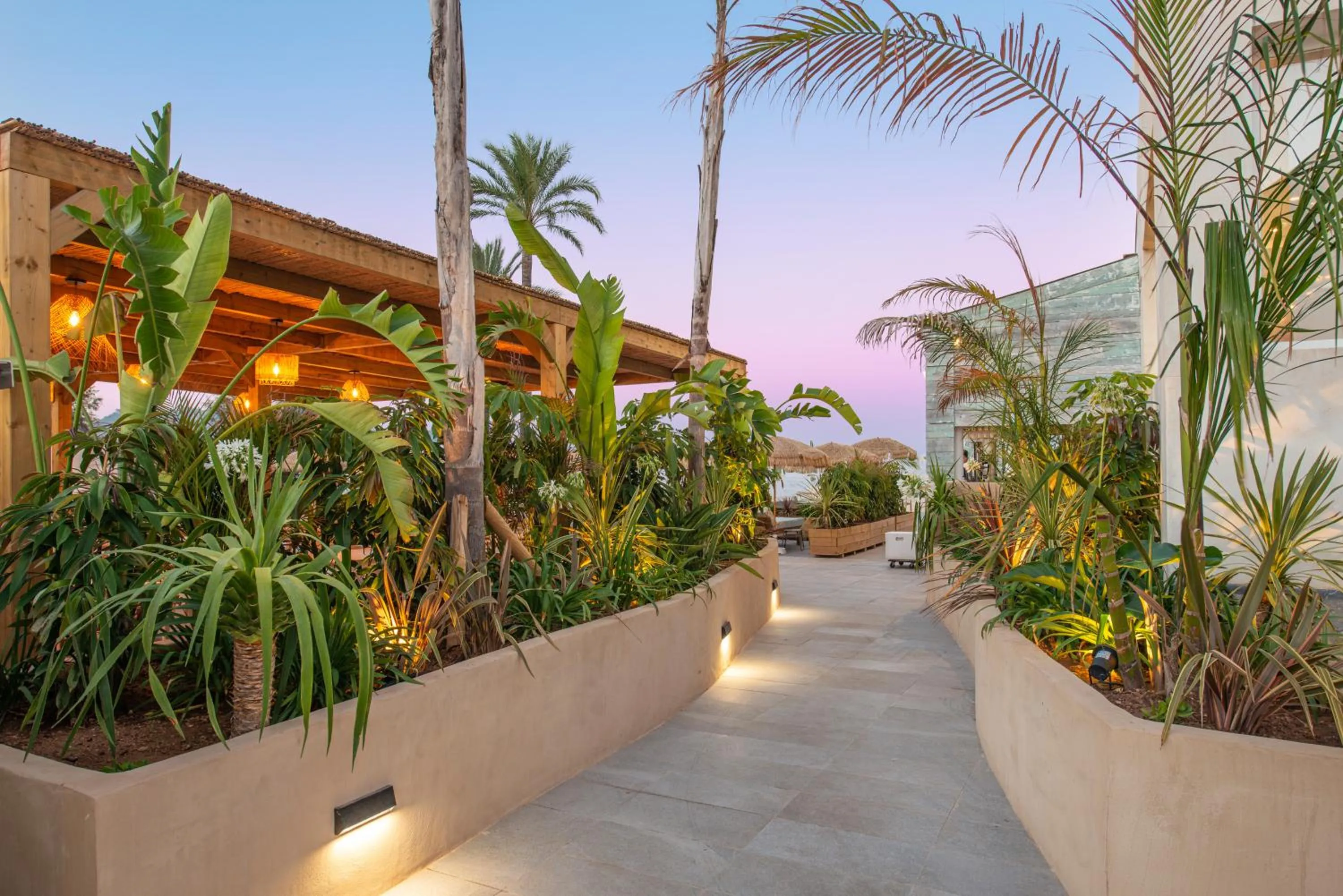 Hotel Atolon & Kaafu Beach Club