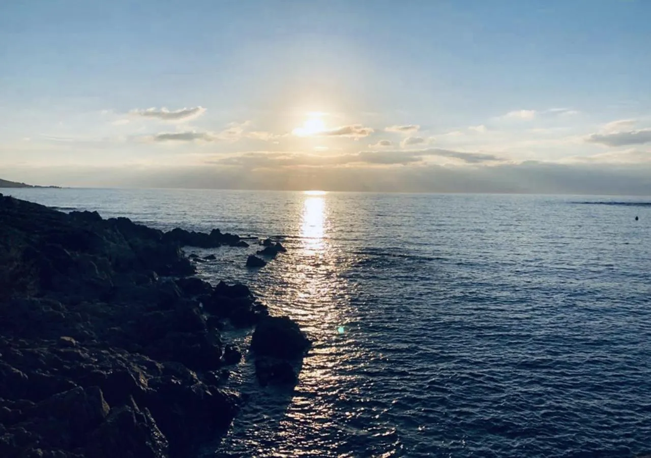Lounge or bar in Hôtel du Golfe