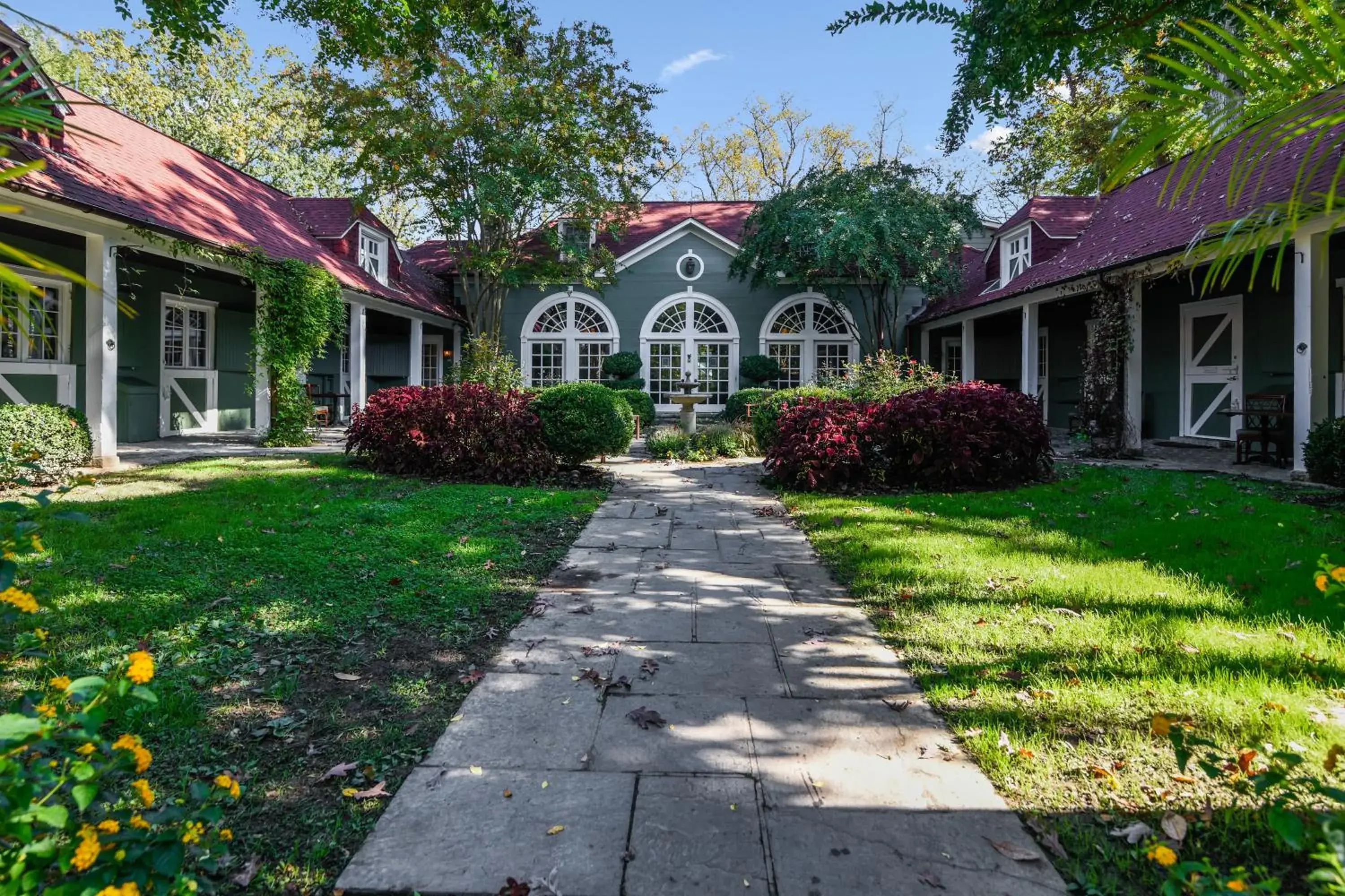 Goodstone Inn & Restaurant Goodstone Inn & Restaurant