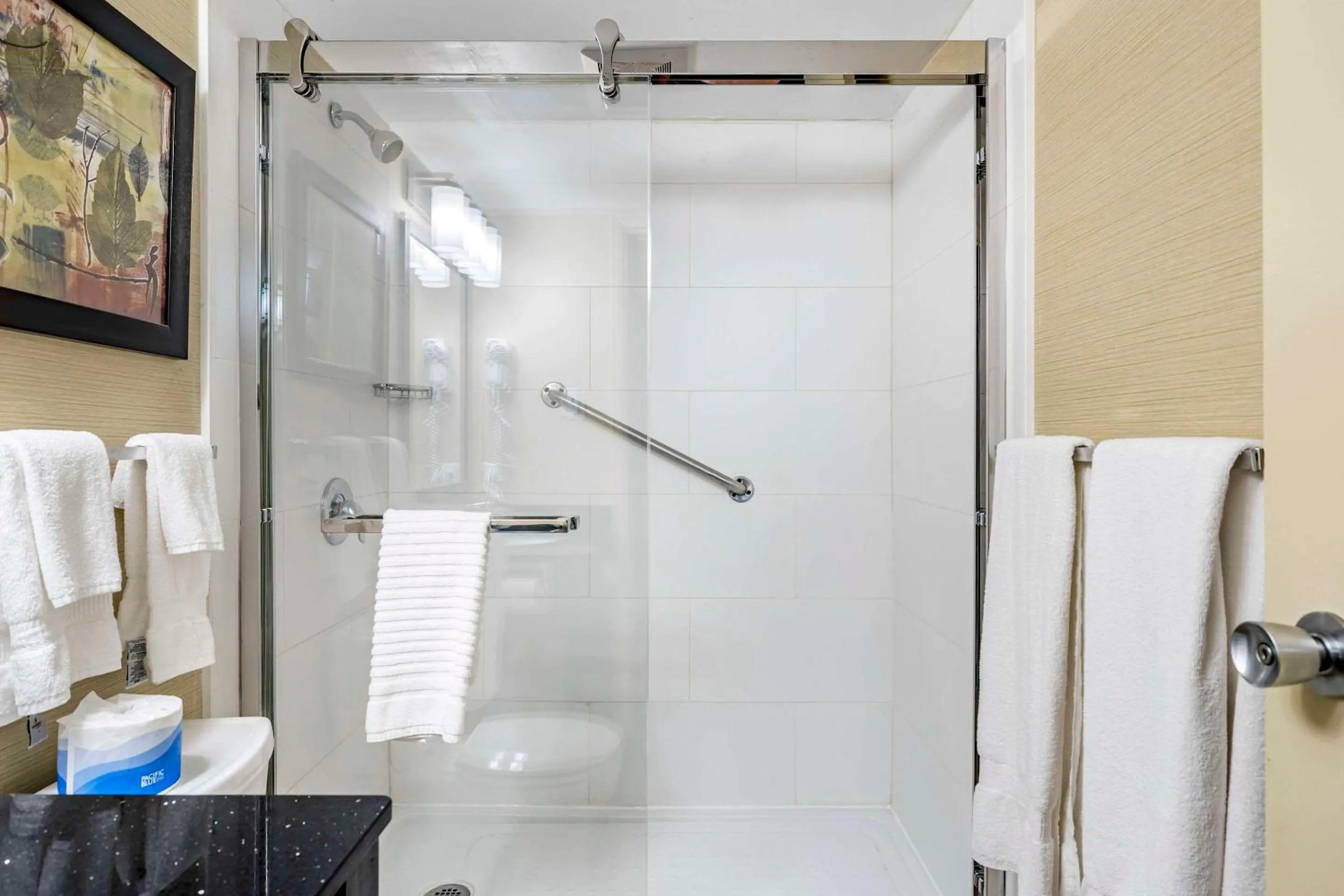 Bedroom in Comfort Inn