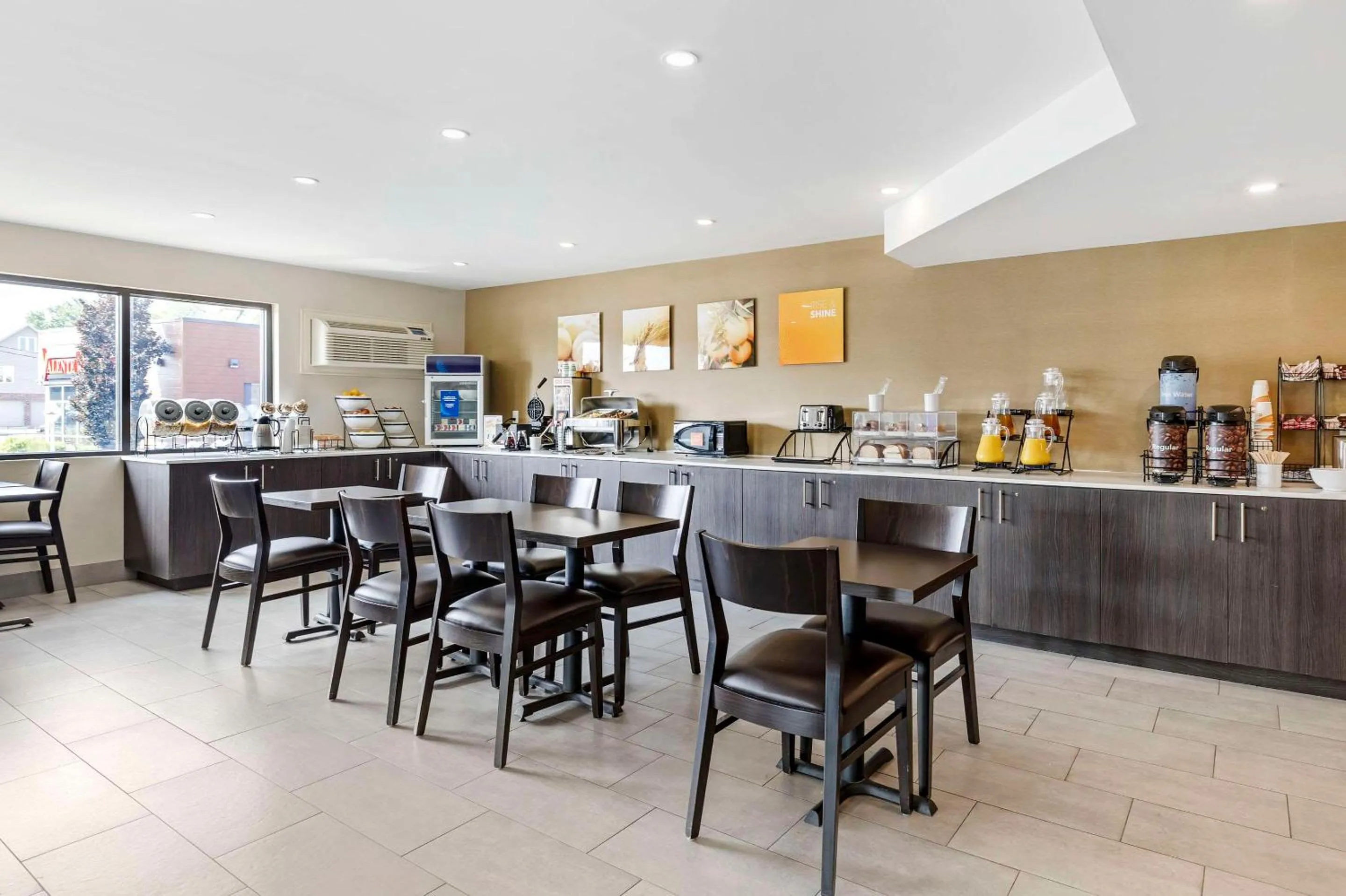 Breakfast in Comfort Inn