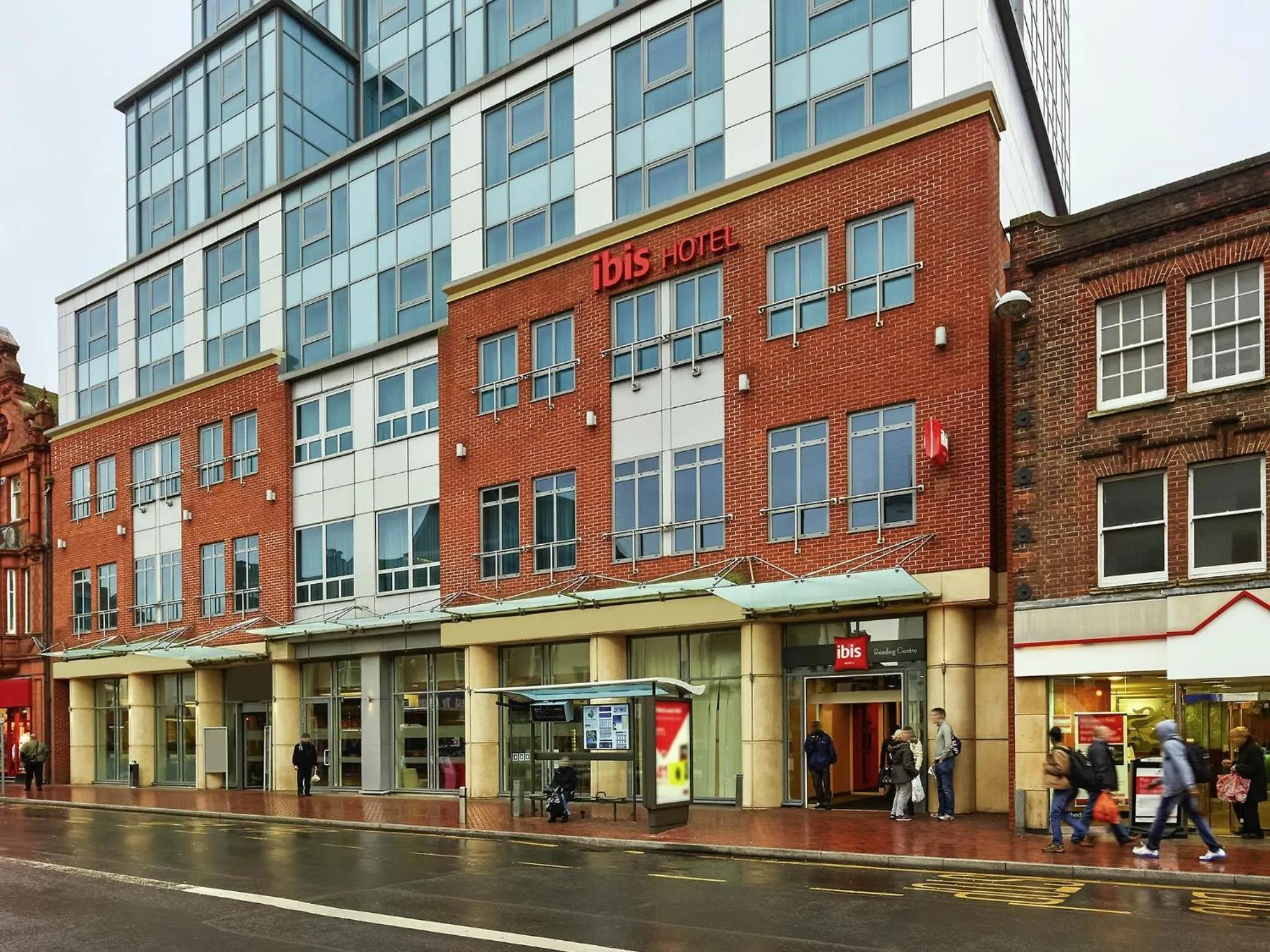Property building in ibis Reading Centre