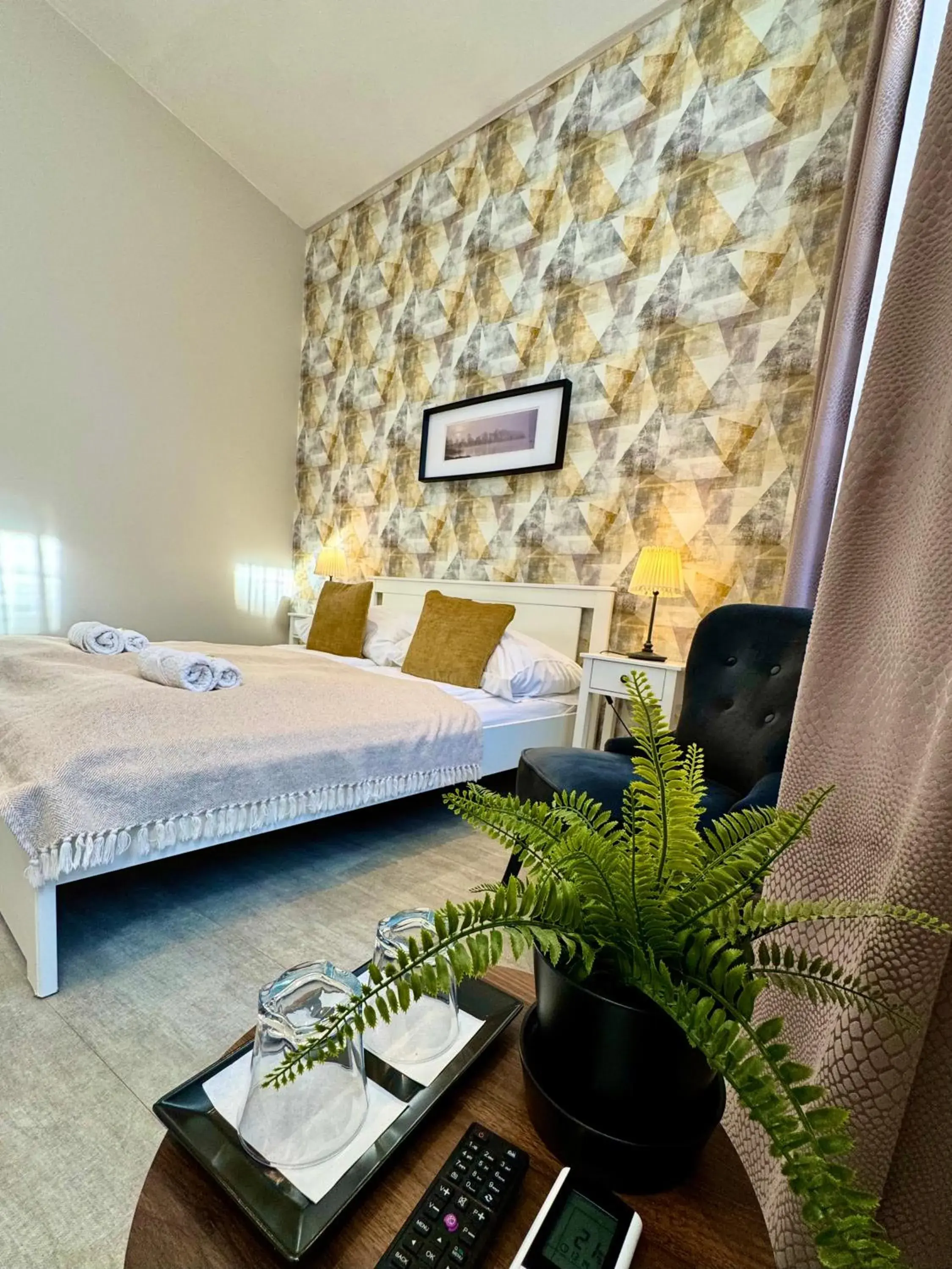 Deluxe Double Room with Balcony in CENTER rooms Deluxe Double Room with Balcony in CENTER rooms