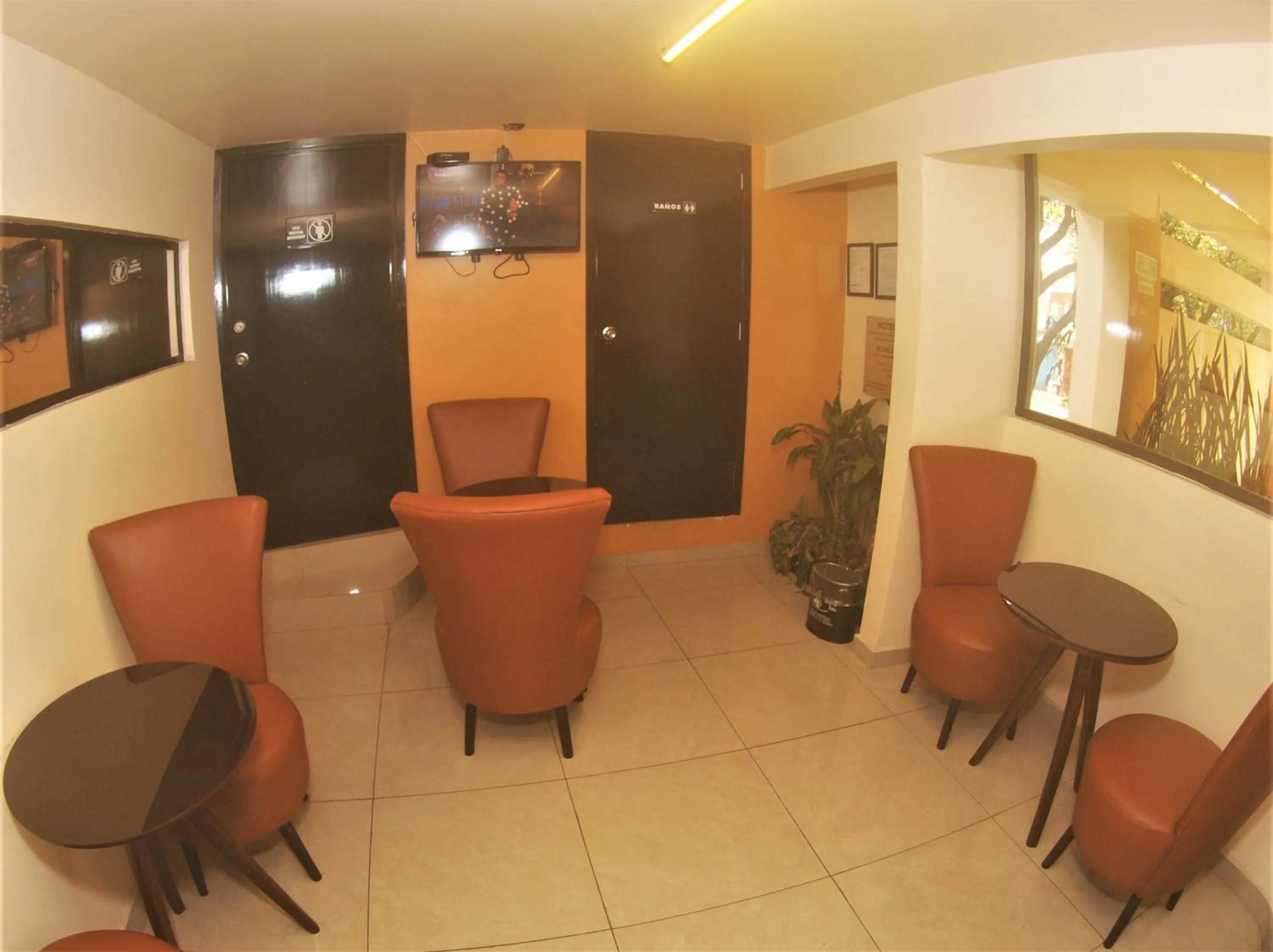 Area and facilities in Hotel Jard Inn Adult Only