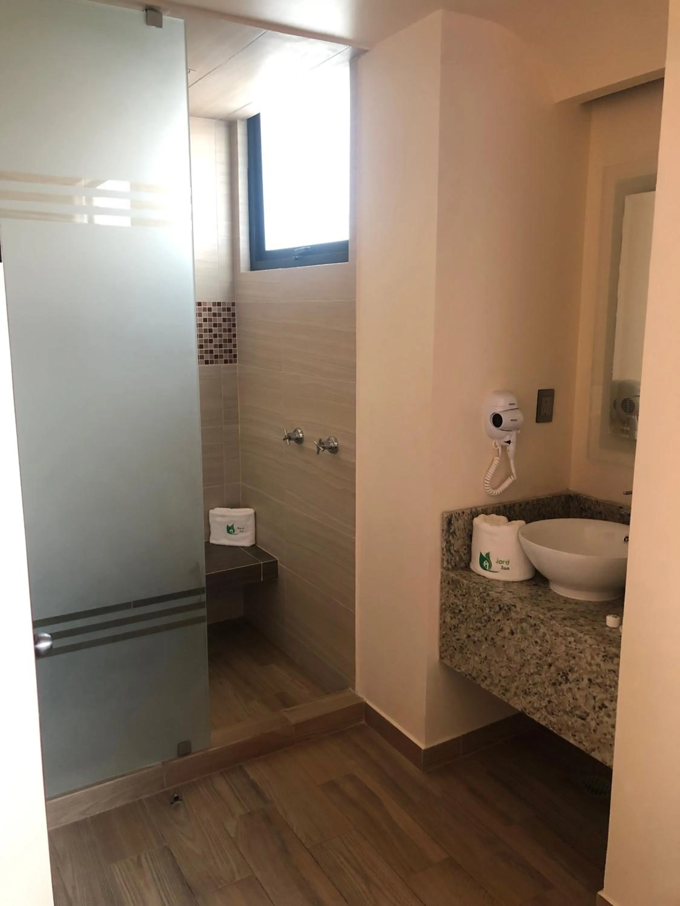 Bathroom in Hotel Jard Inn Adult Only