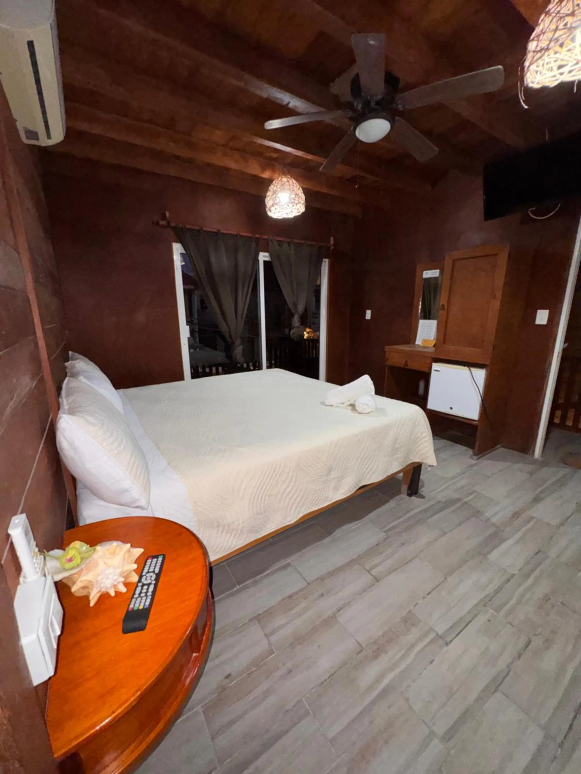 Bed in Hotelito Villas Holbox
