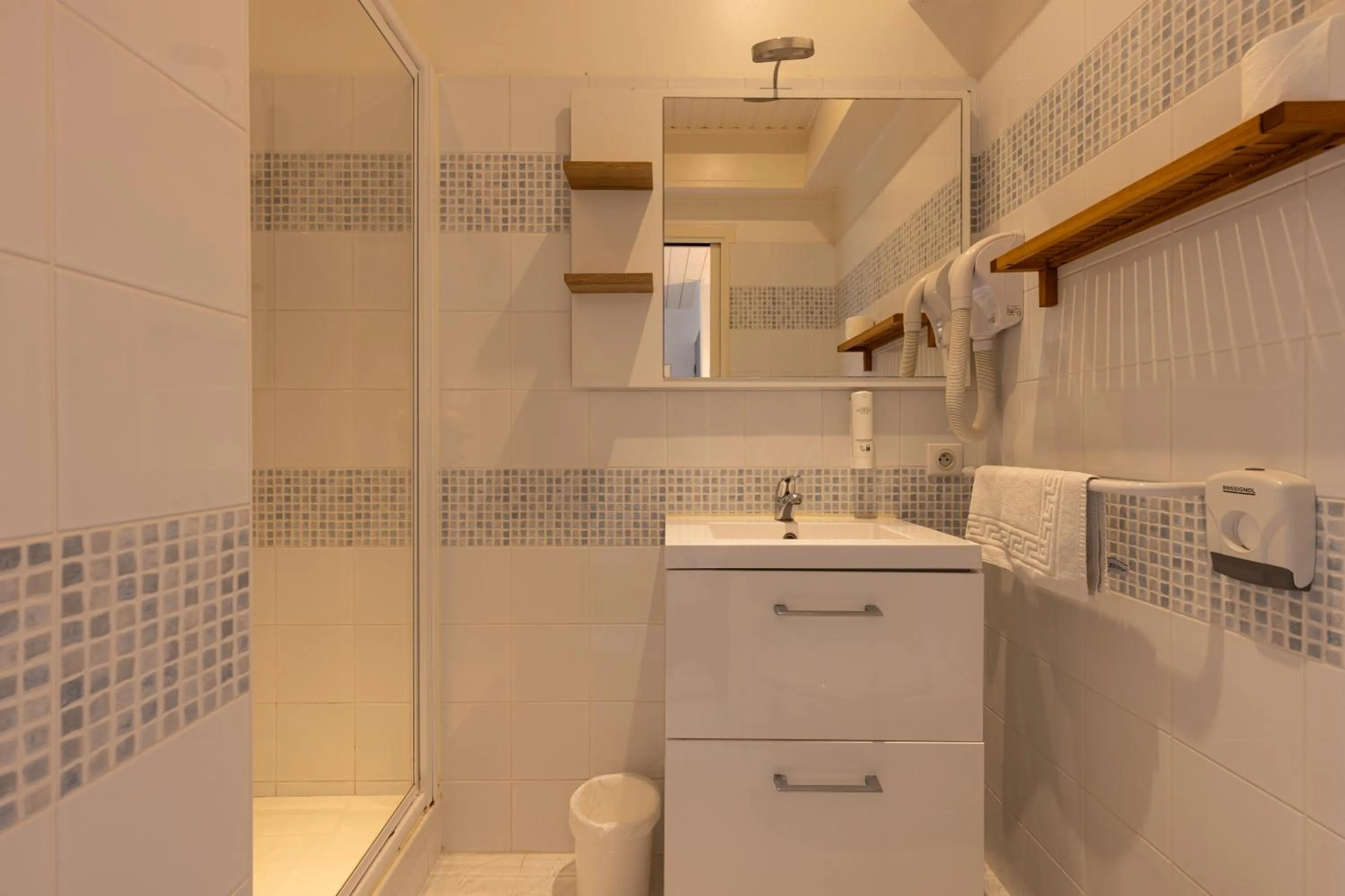 Bathroom in Hôtel Le Square