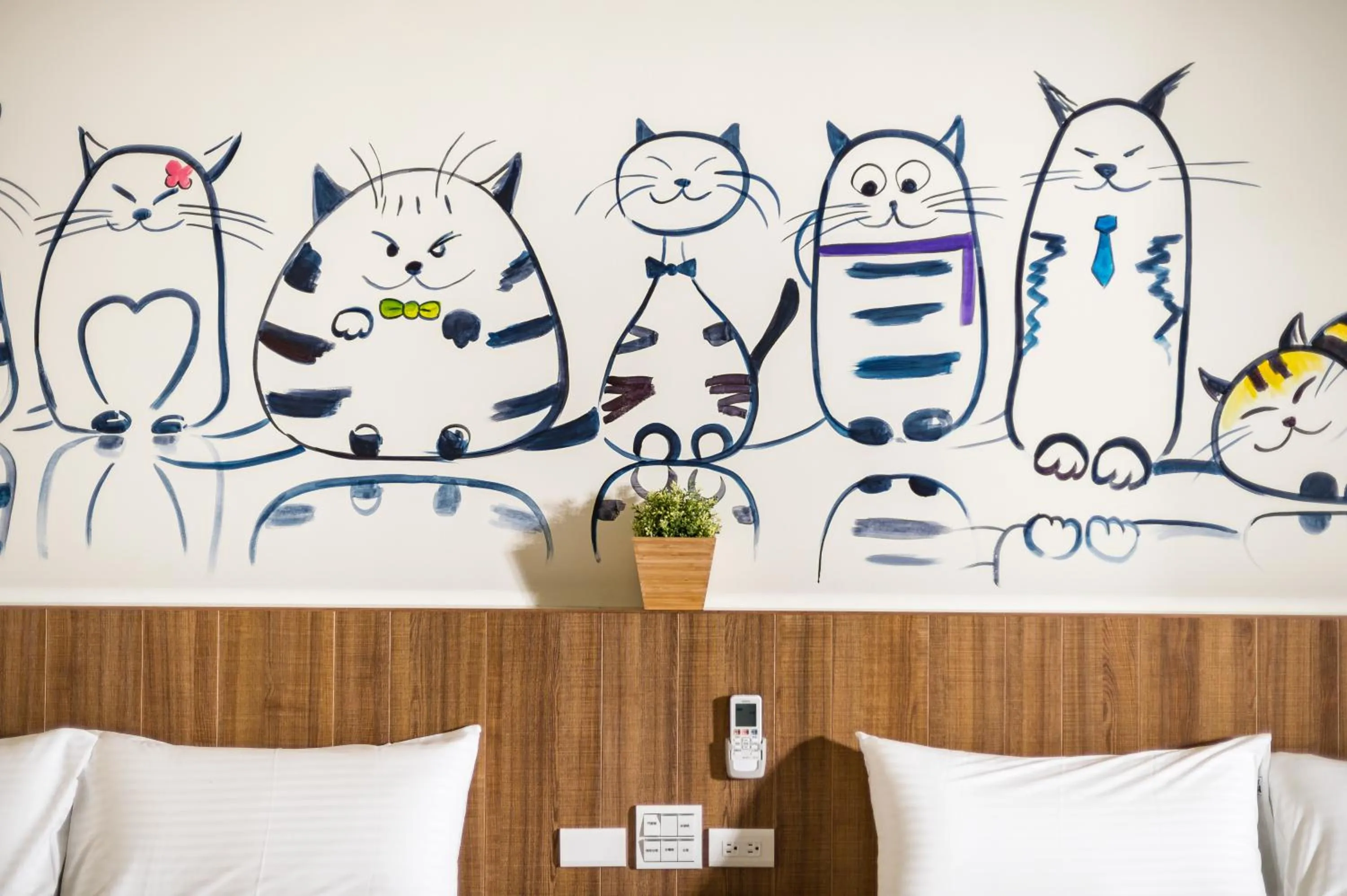 Bed in Rhino Guest House