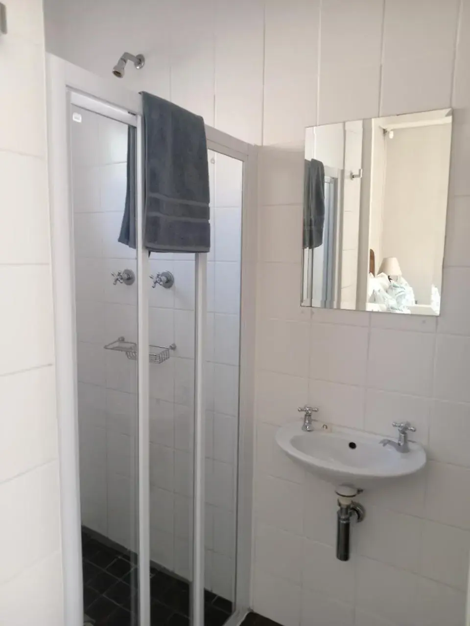 Deluxe Double or Twin Room - single occupancy in Urban Manor Deluxe Double or Twin Room - single occupancy in Urban Manor