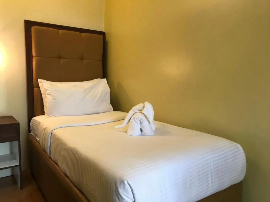 Bed in Treasure Island Hotel With Mini Water Adventure