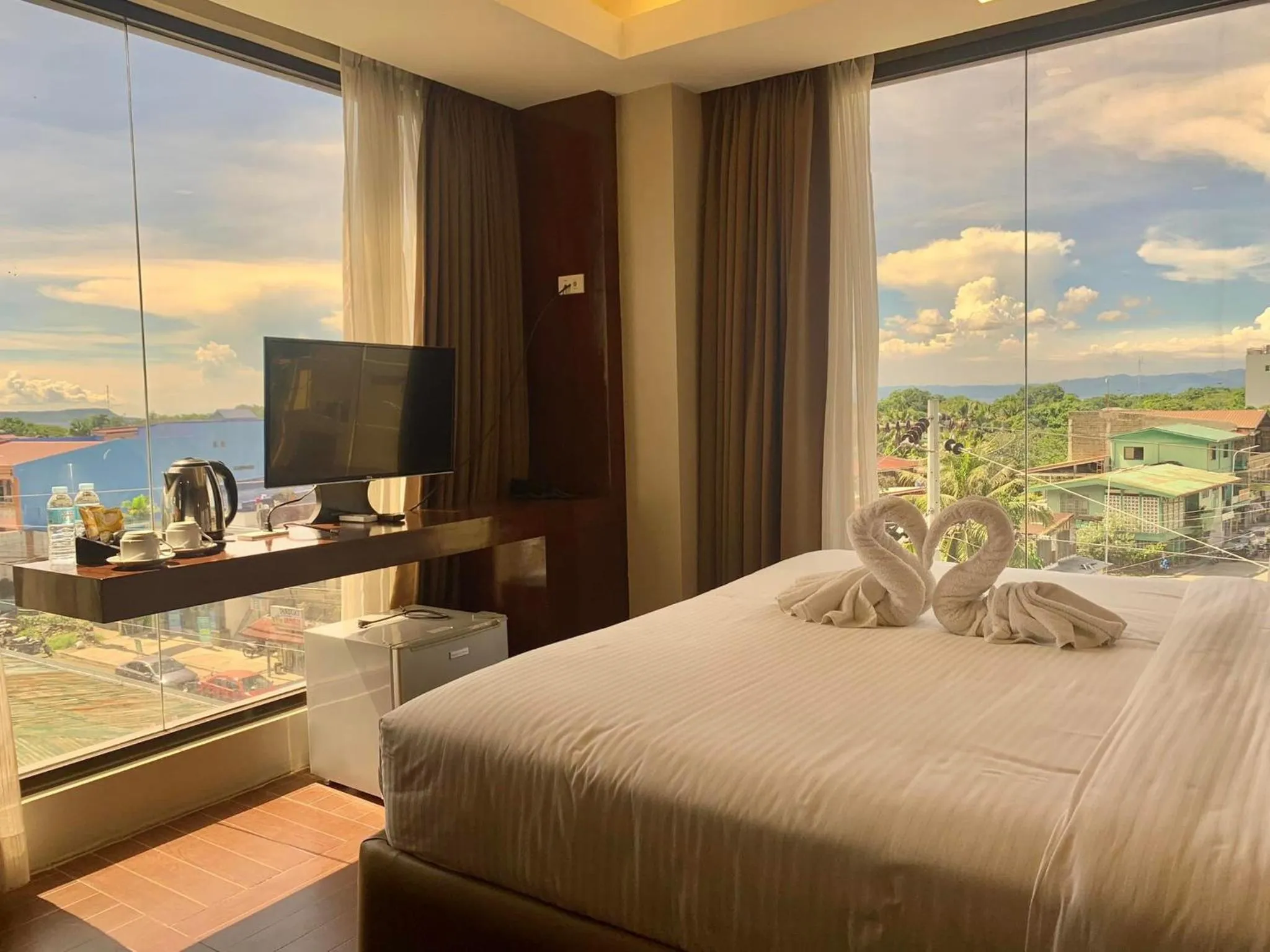 Bed in Treasure Island Hotel With Mini Water Adventure