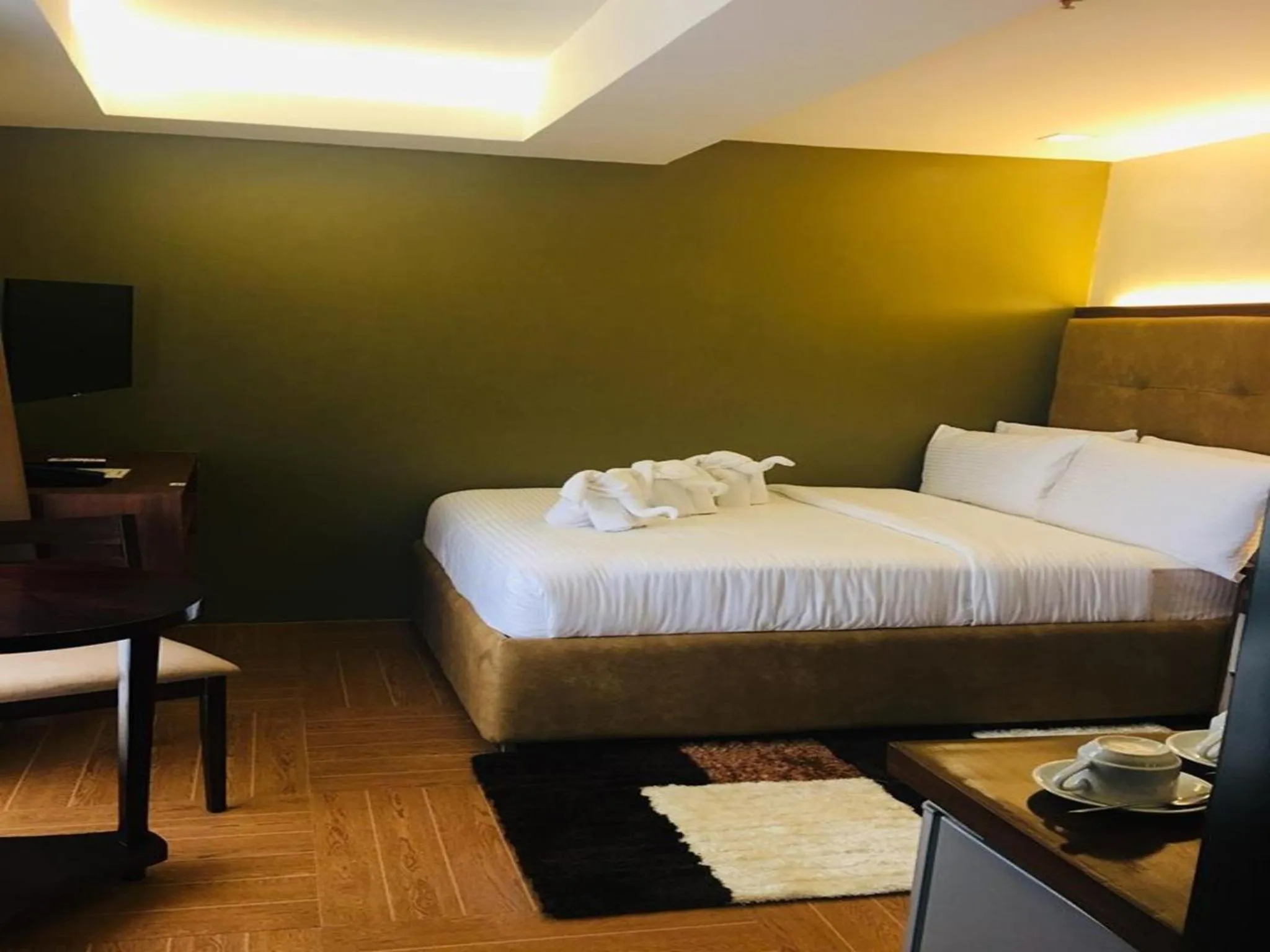 bunk bed, Bed in Treasure Island Hotel With Mini Water Adventure