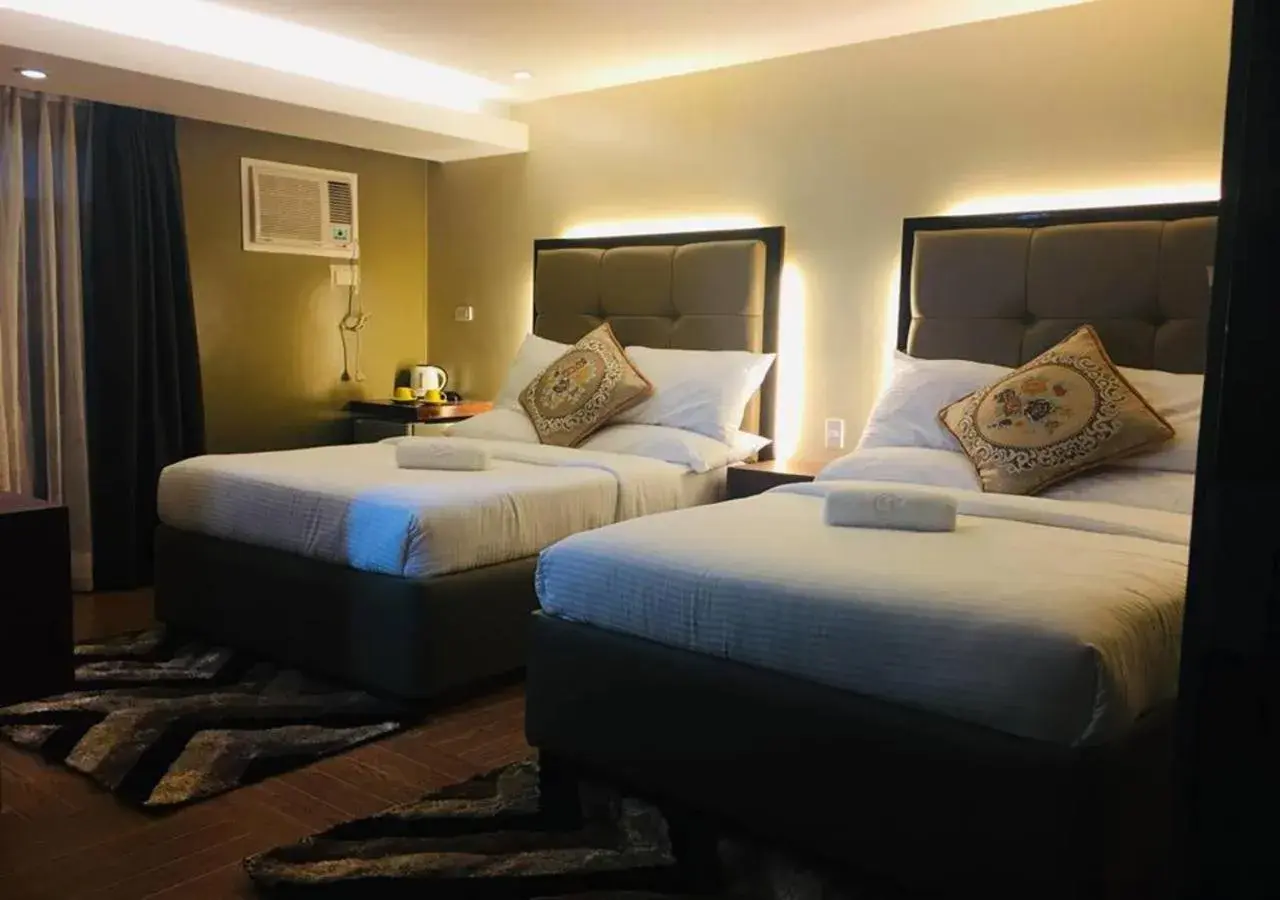 Deluxe Double or Twin Room in Treasure Island Hotel With Mini Water Adventure Deluxe Double or Twin Room in Treasure Island Hotel With Mini Water Adventure