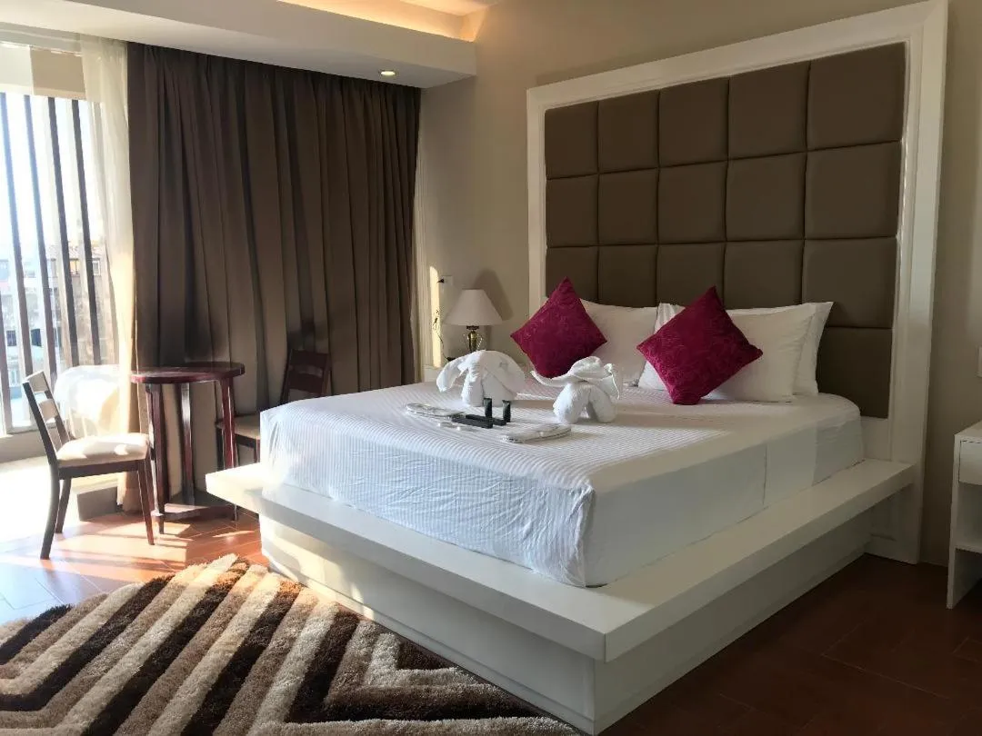 Bed in Treasure Island Hotel With Mini Water Adventure