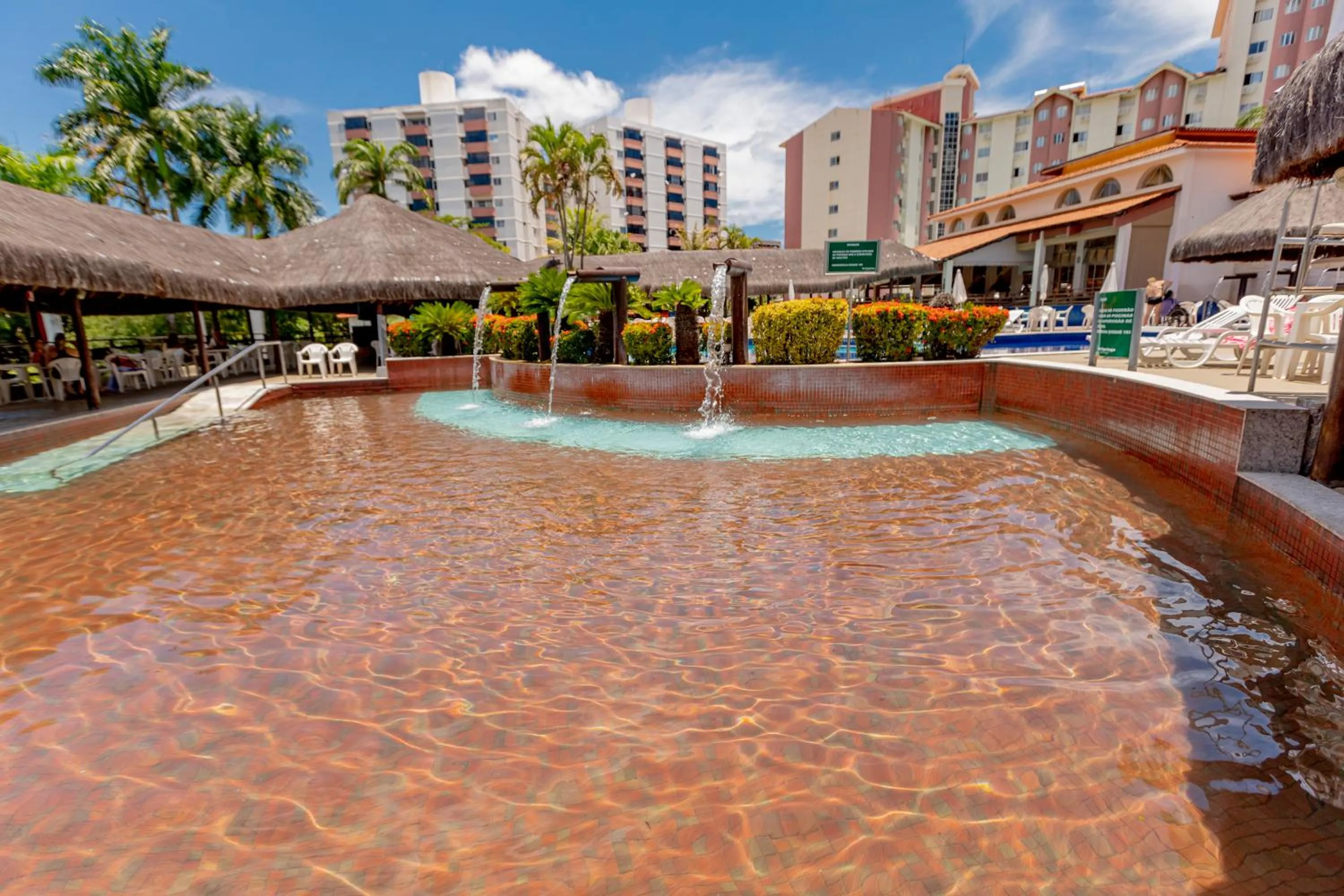 Swimming pool in HotSprings OFICIAL B3 Hotéis