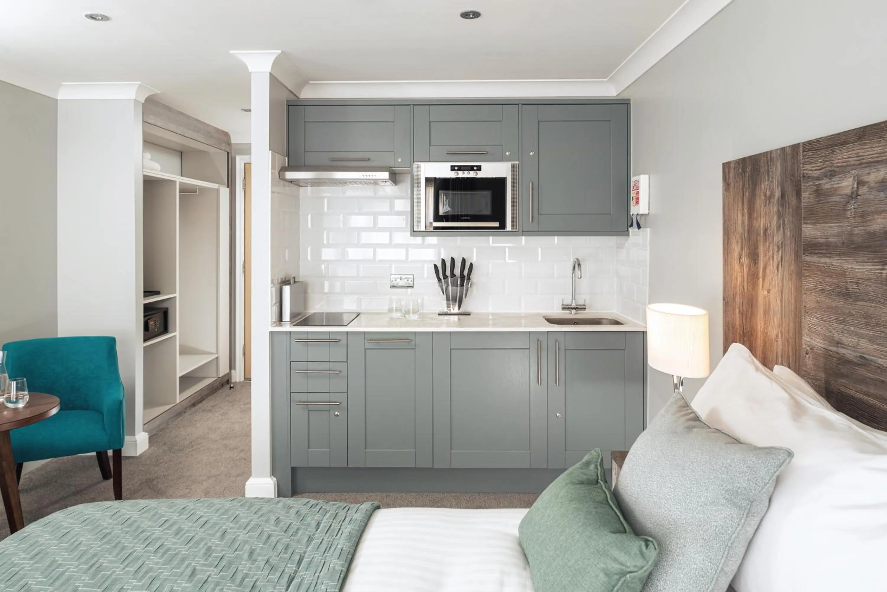 Kitchen or kitchenette in The Willows Training Centre