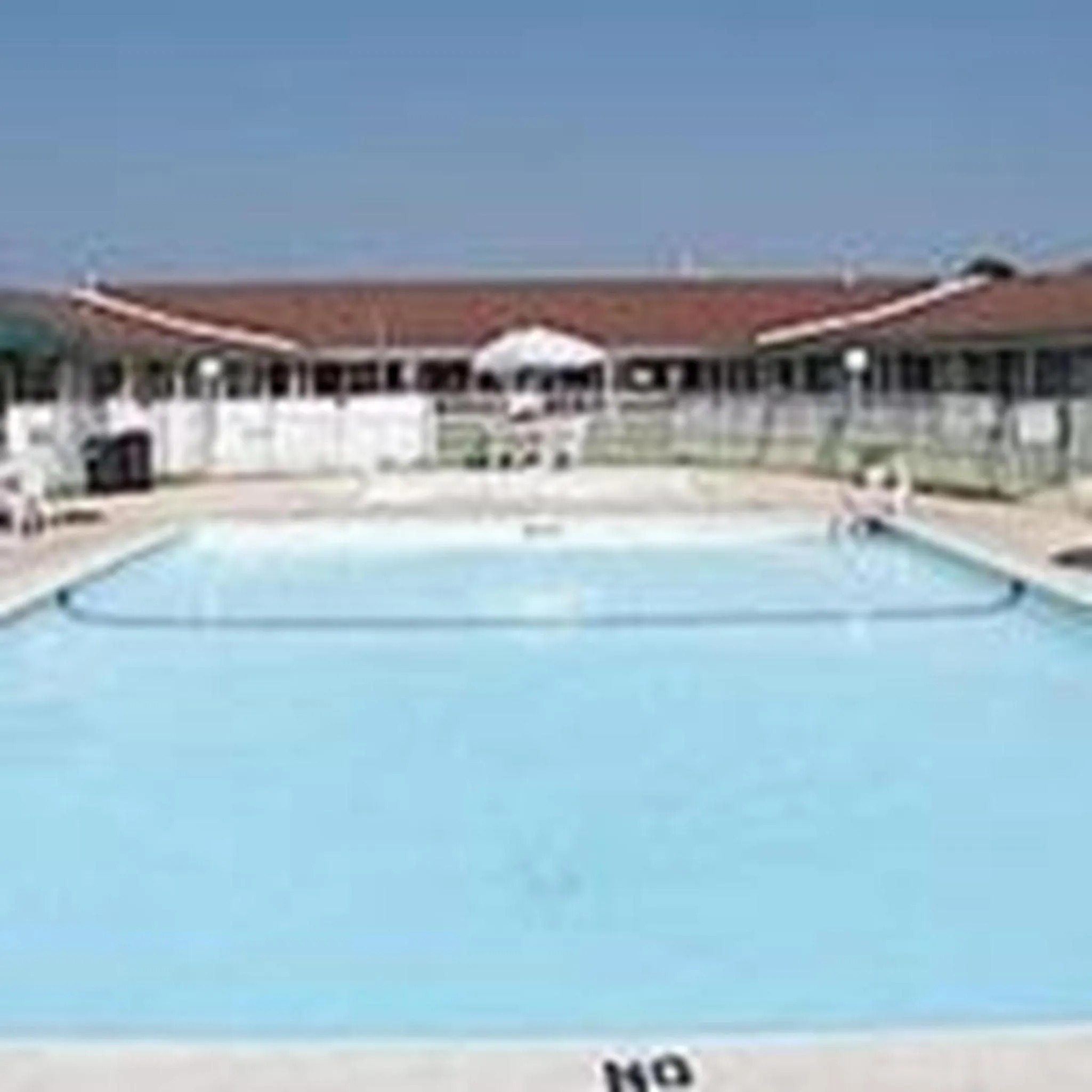 Decorative detail in Oceanside Lodge