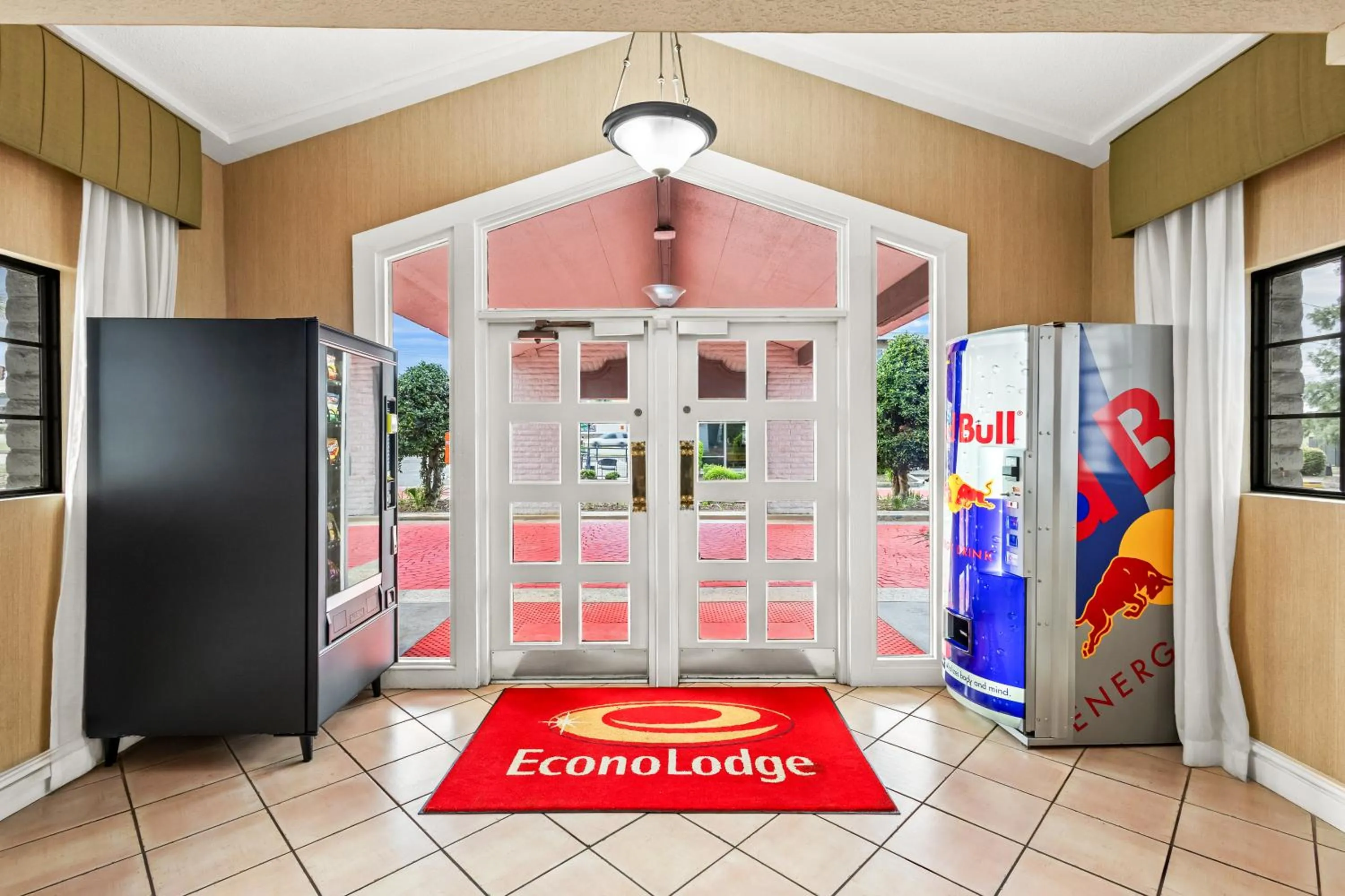 Property logo or sign in Econo Lodge Augusta North - Washington Road