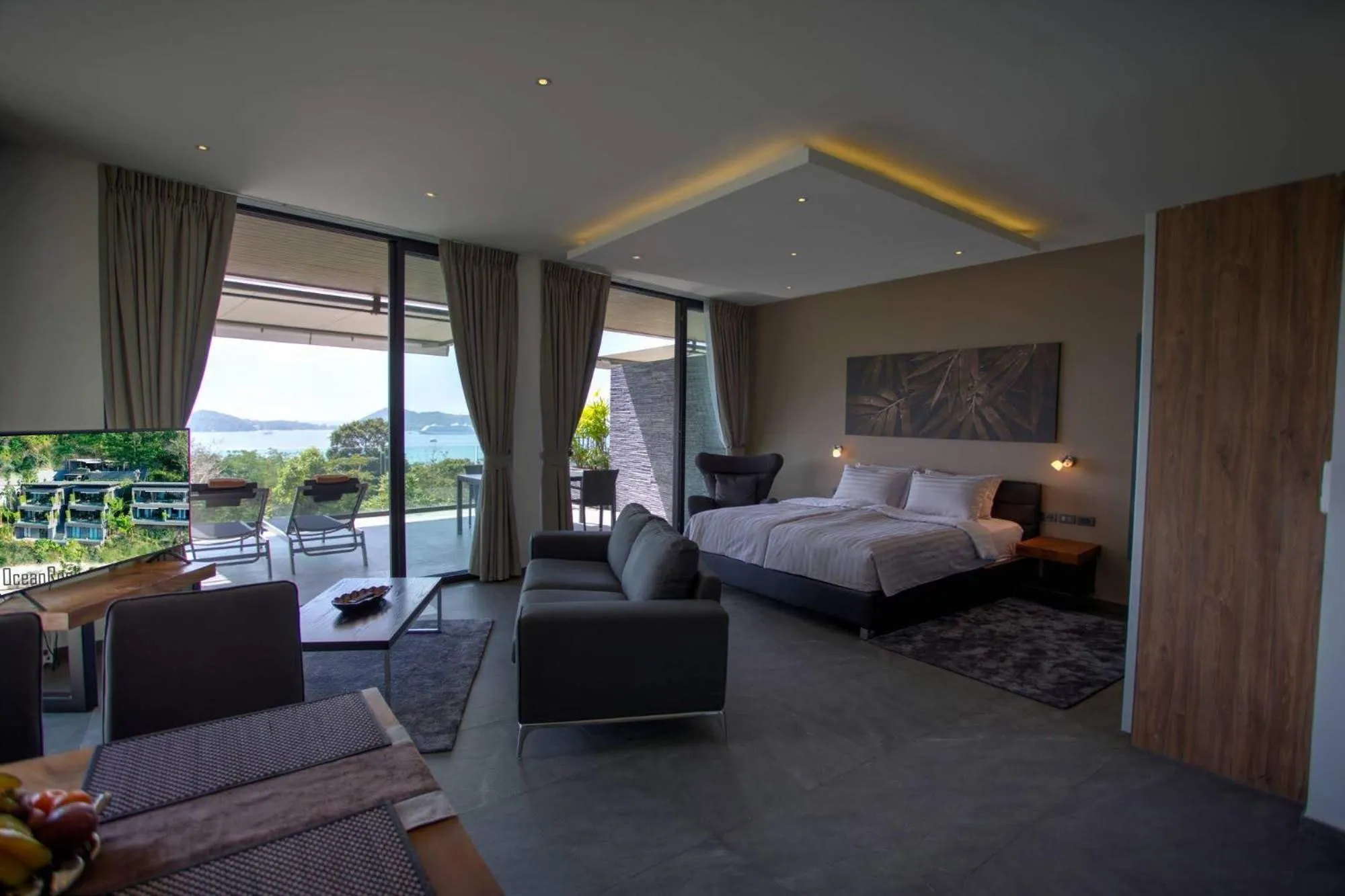 Photo of the whole room, Bed in Ocean Rock Kalim
