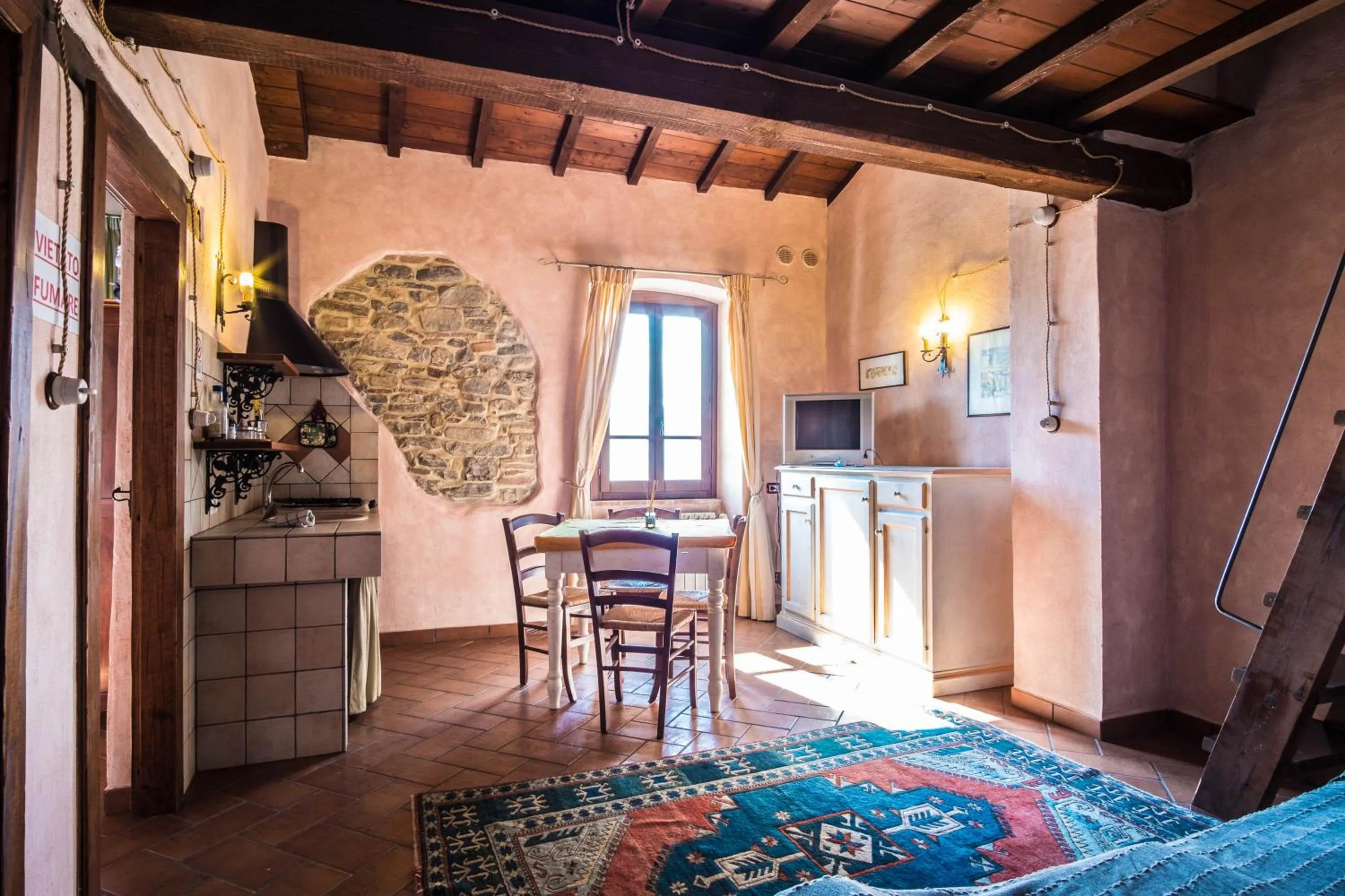 Kitchen or kitchenette in Agriturismo Goccia di Luna