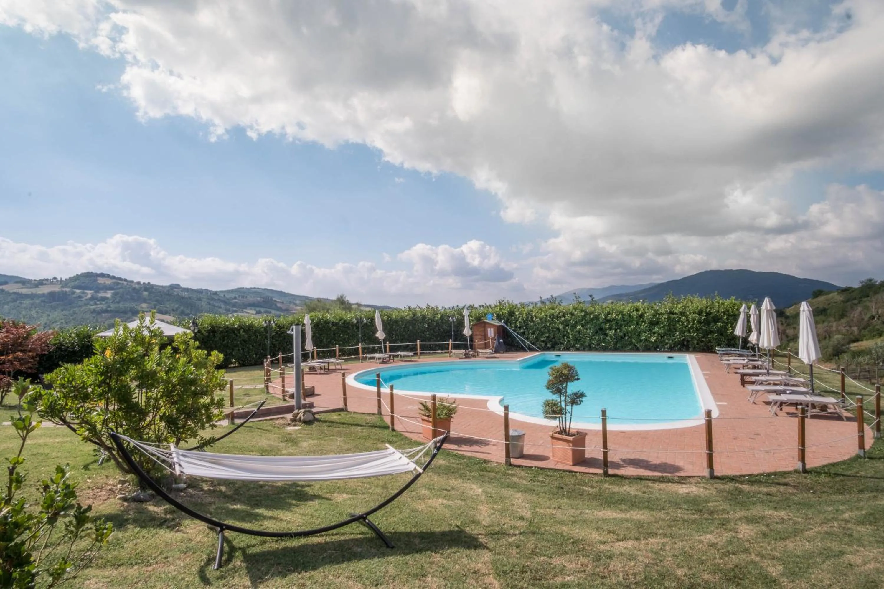 Swimming pool in Agriturismo Goccia di Luna