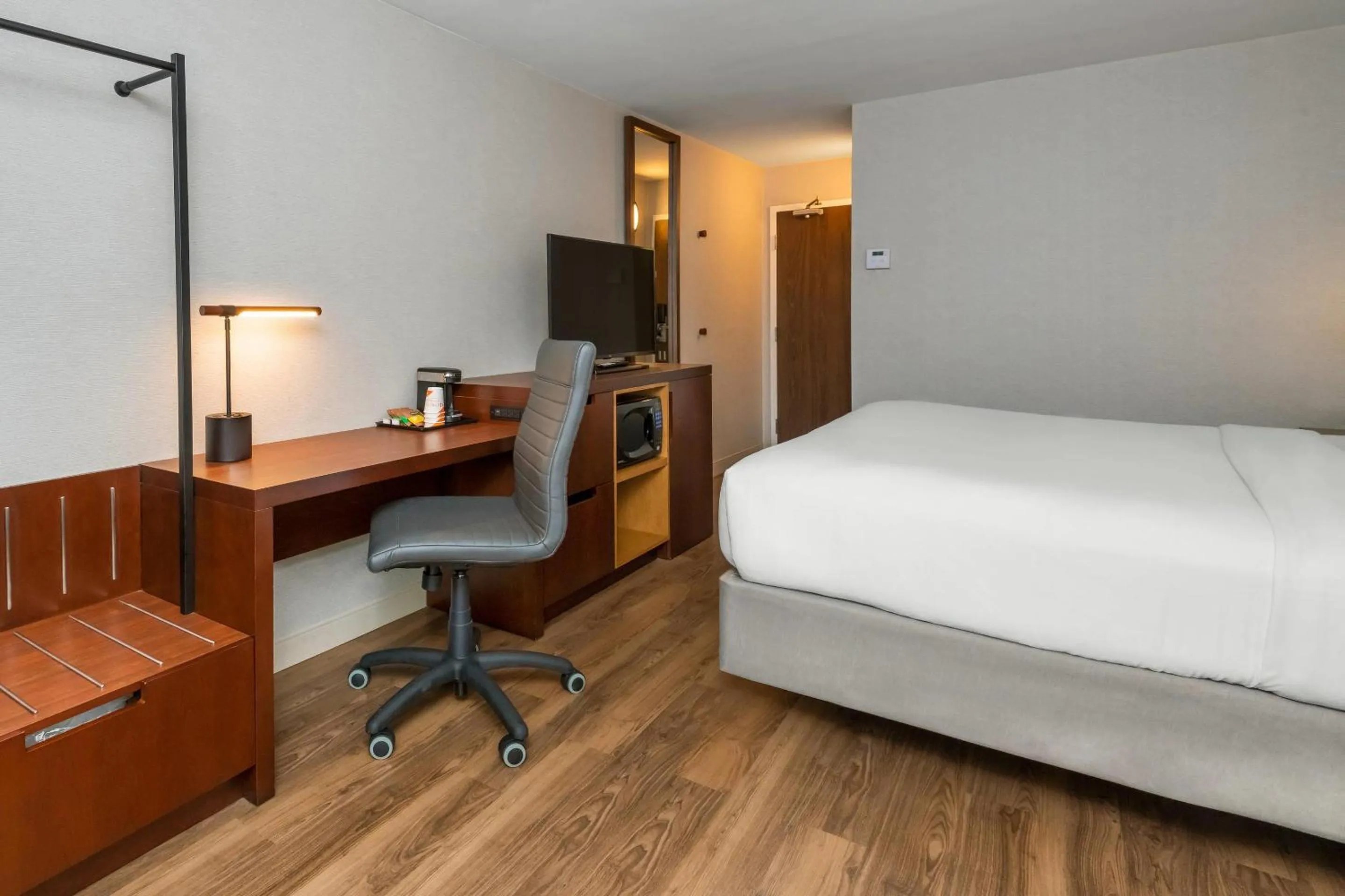Bedroom, Bed in Comfort Inn