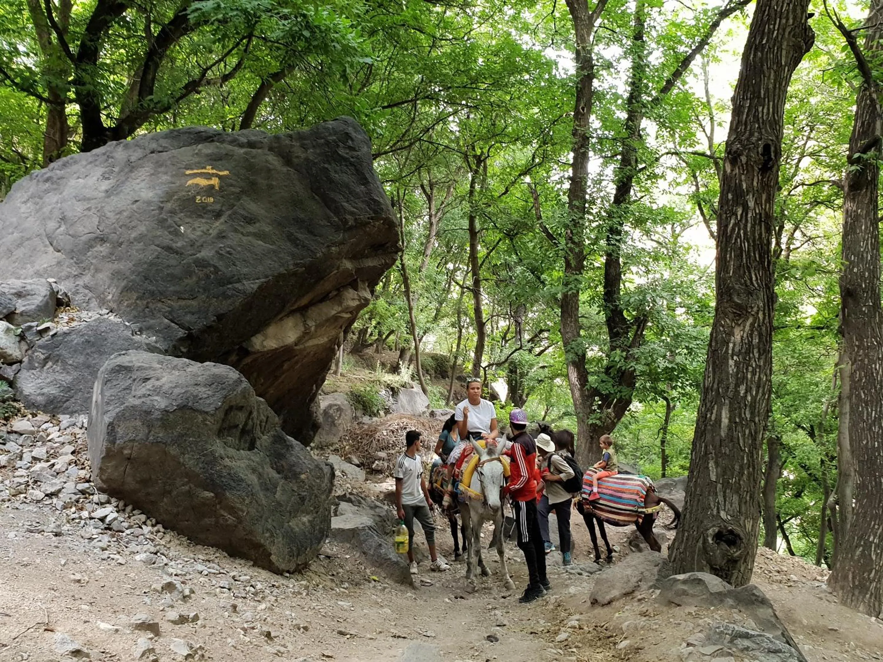 Family in Dar Assarou - Toubkal National Park Lodge