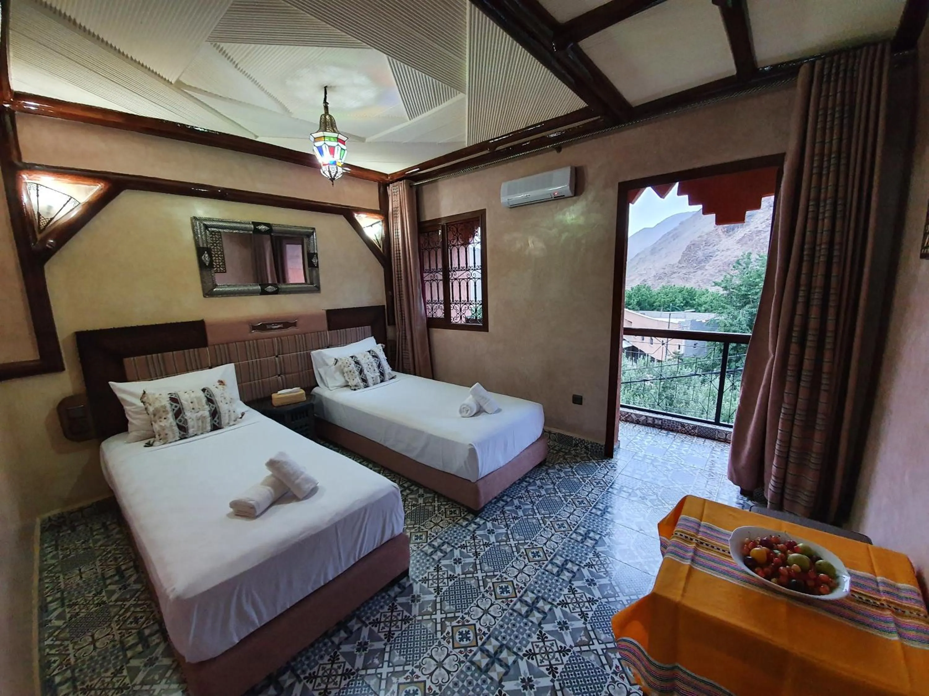 Bed in Dar Assarou - Toubkal National Park Lodge
