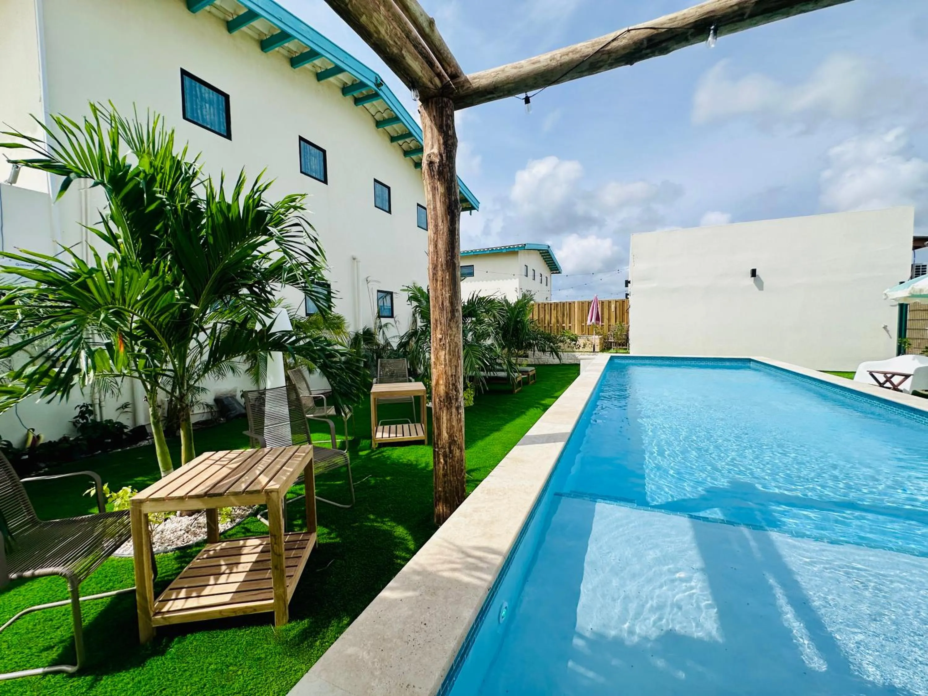 Seating area in Vistalmar Ocean Suites