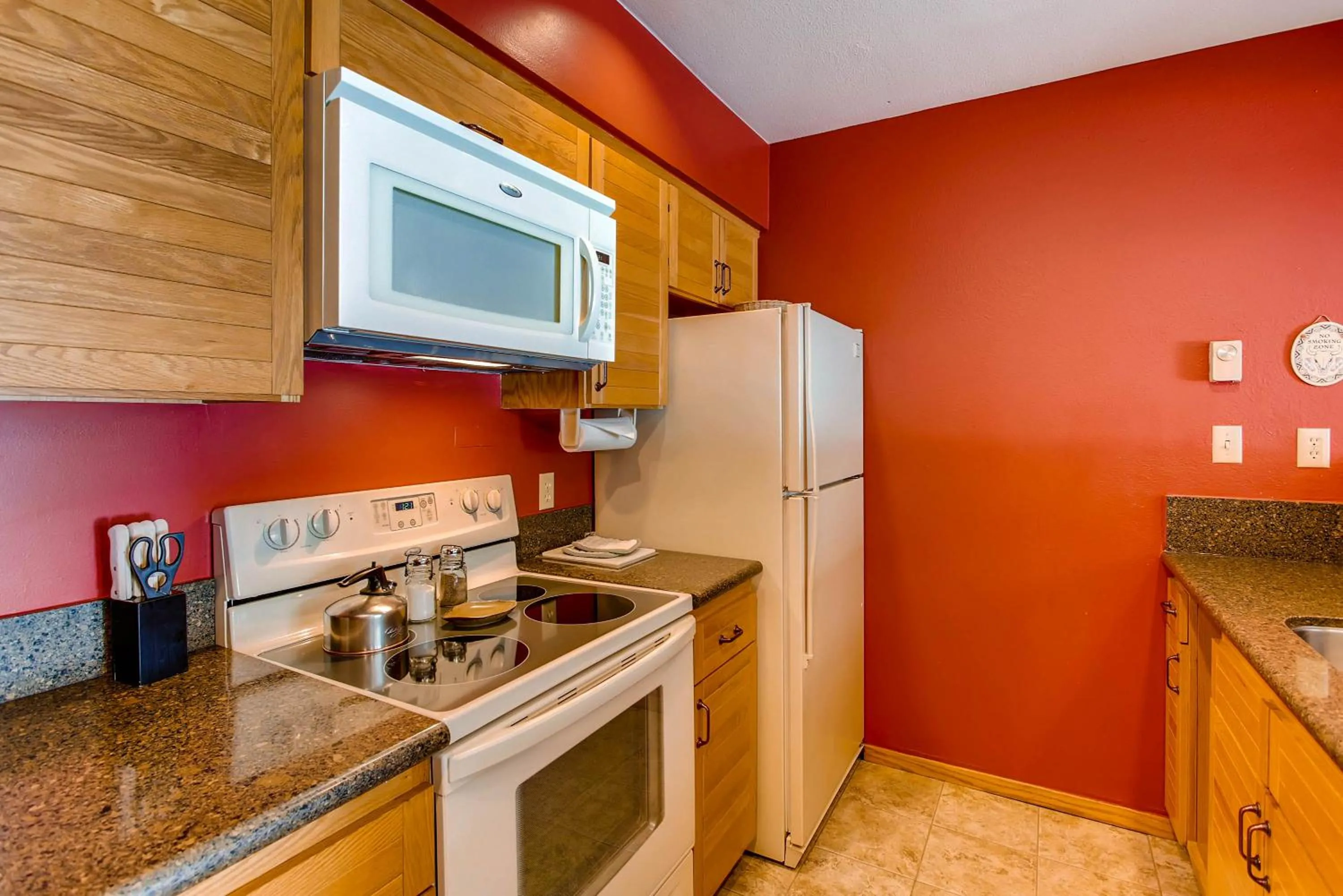 The Plaza Condominiums, A Vail Resorts Property