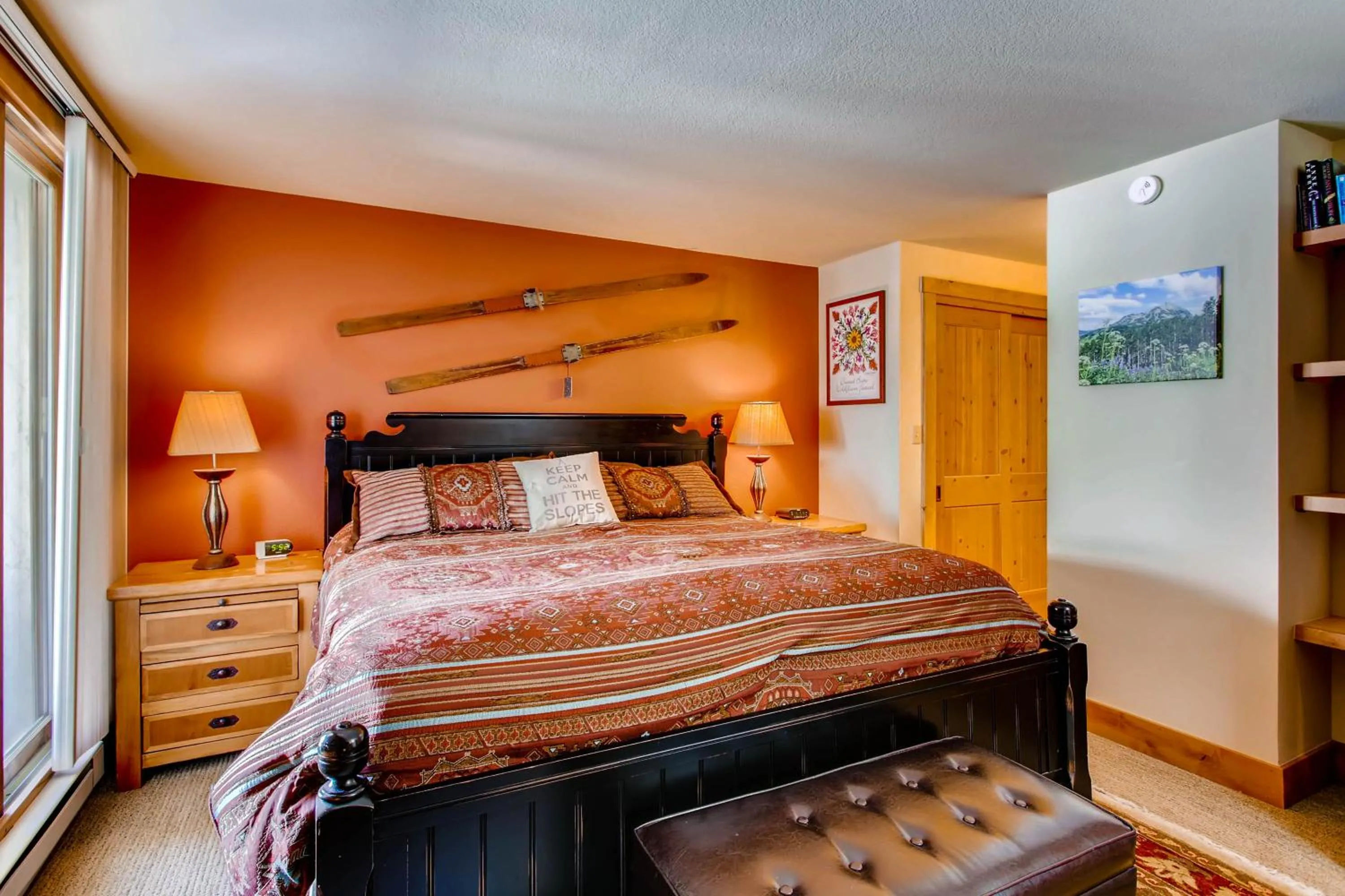 Bed in The Plaza Condominiums, A Vail Resorts Property