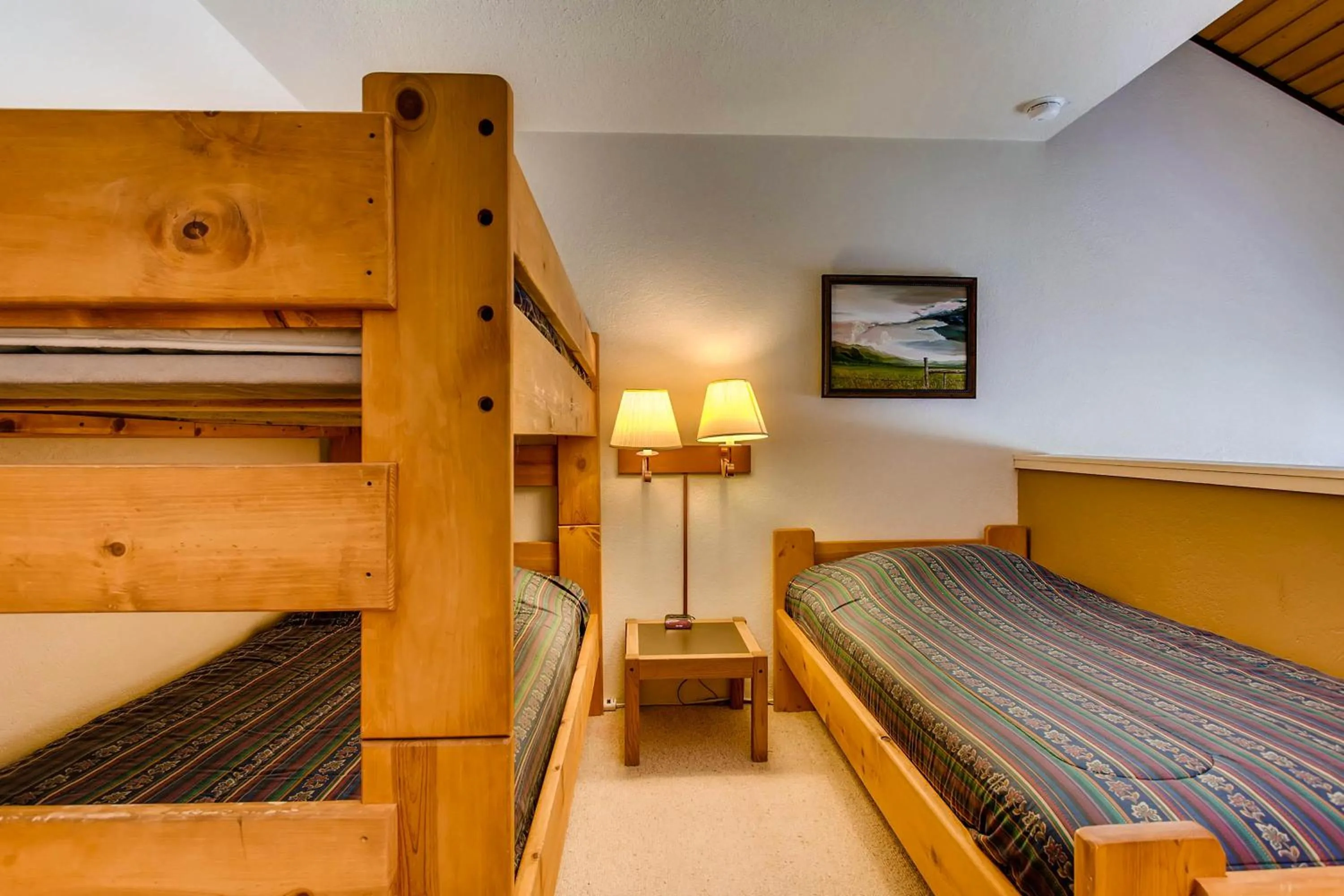 Bed in The Plaza Condominiums, A Vail Resorts Property