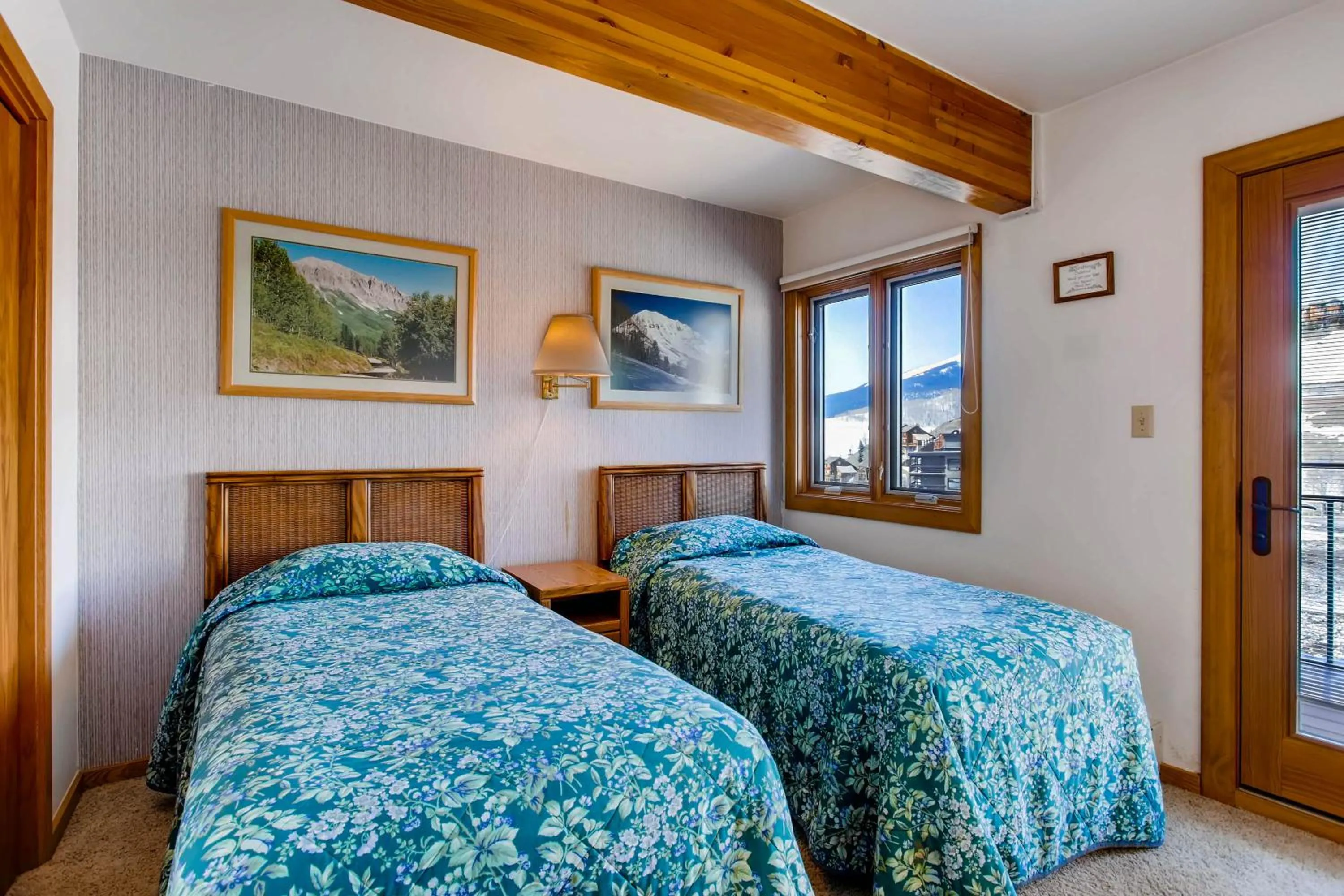 Bed in The Plaza Condominiums, A Vail Resorts Property