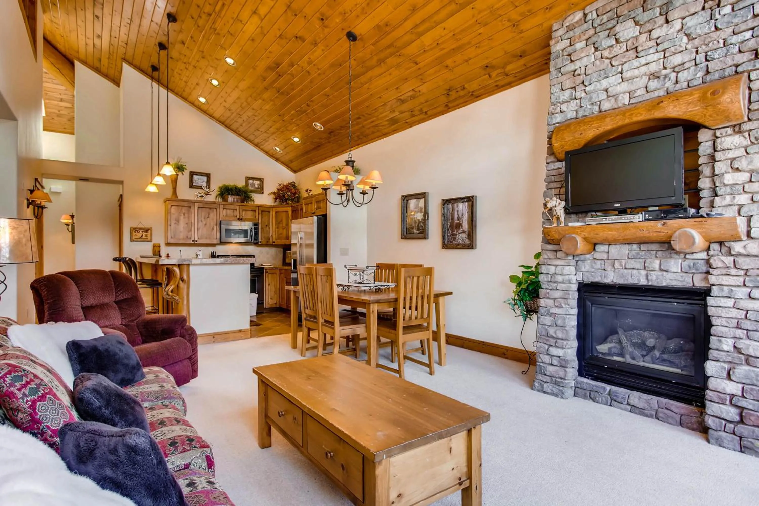 The Plaza Condominiums, A Vail Resorts Property