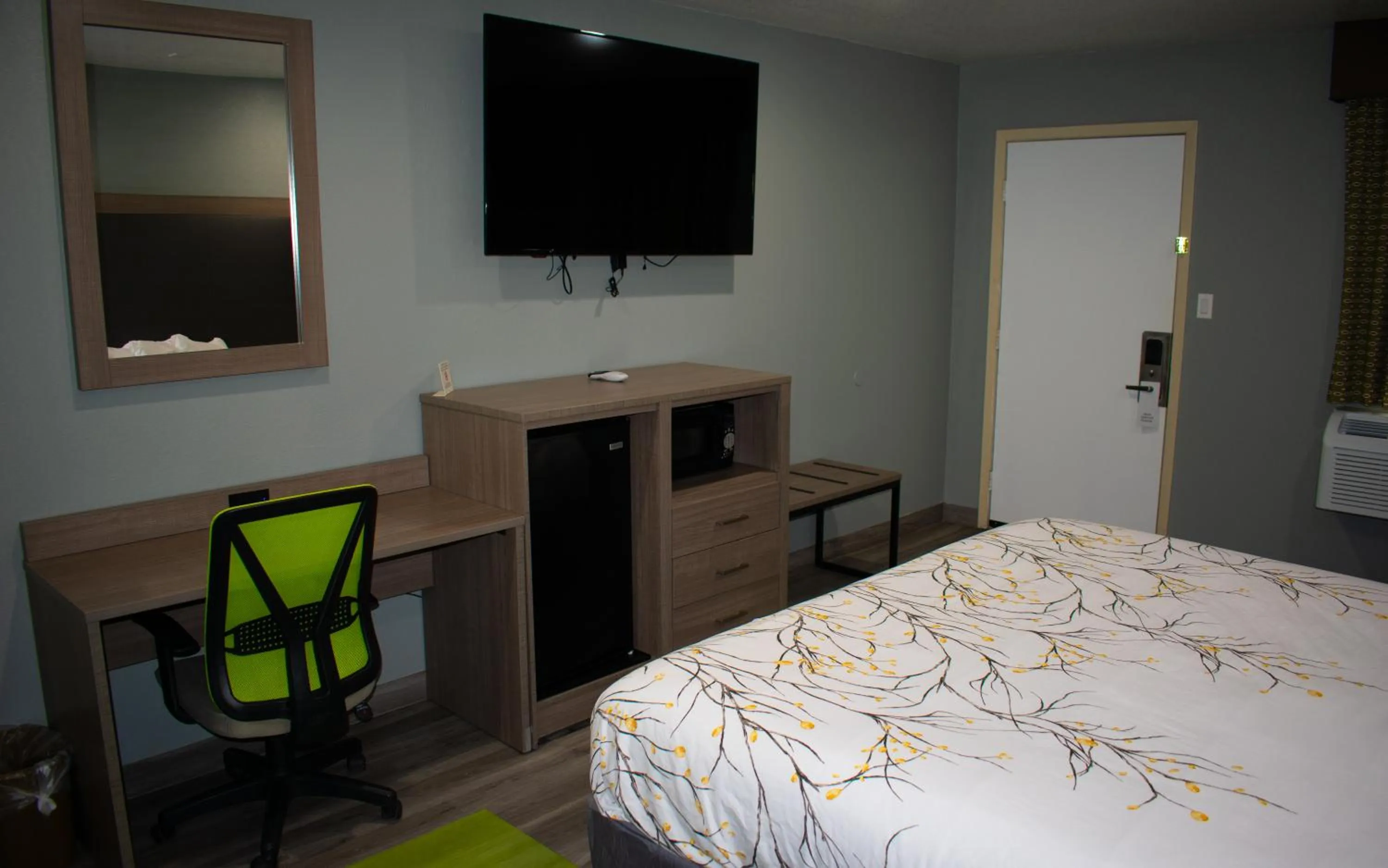 Bed in Fort Davis Inn & RV Park