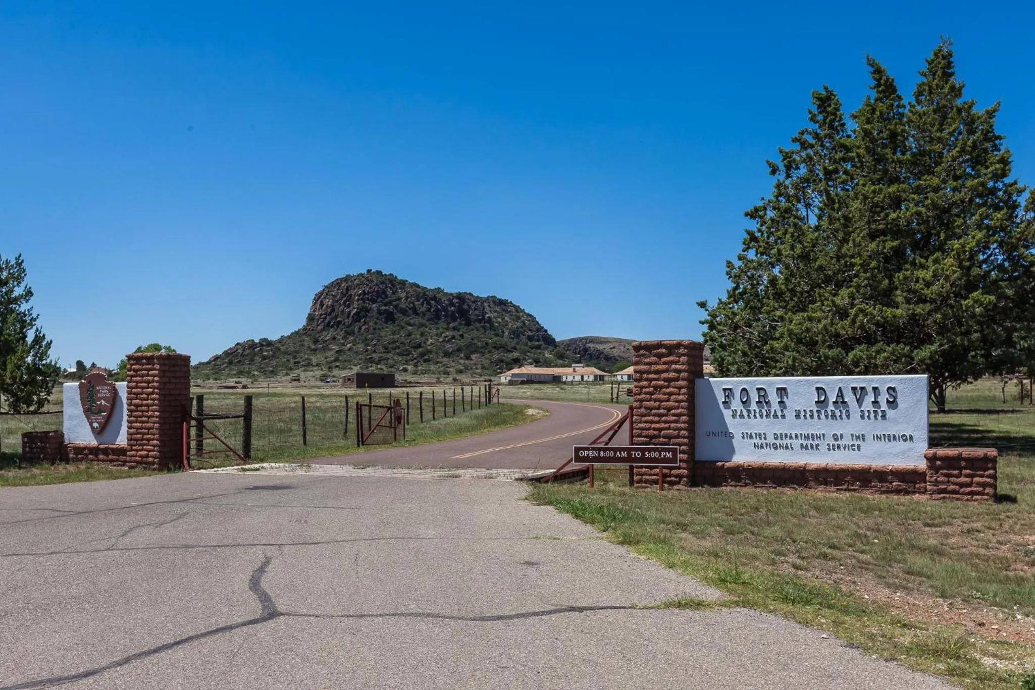 Fort Davis Inn & RV Park